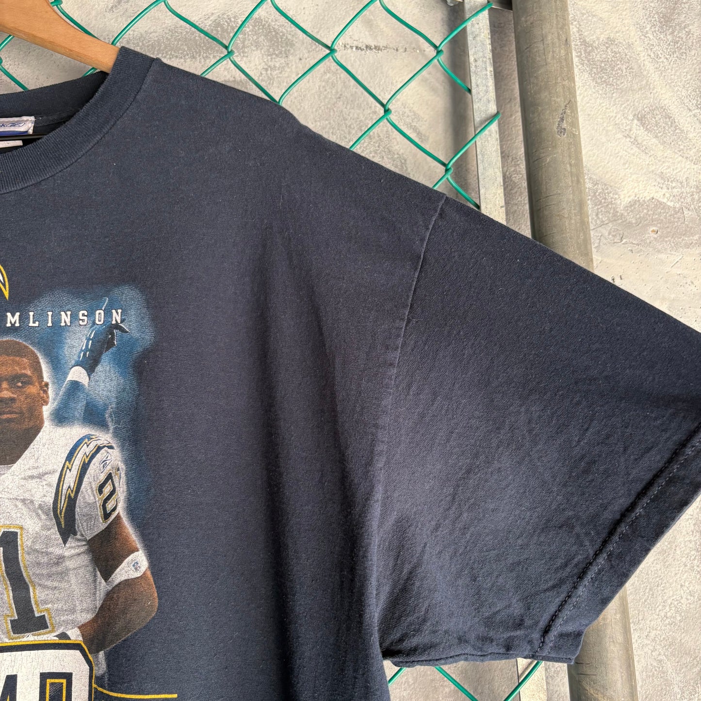 Playera Reebook Para Hombre Talla XL Color Azul Marino Ladainian Tomlinson MVP Jugador de Chargers NFL