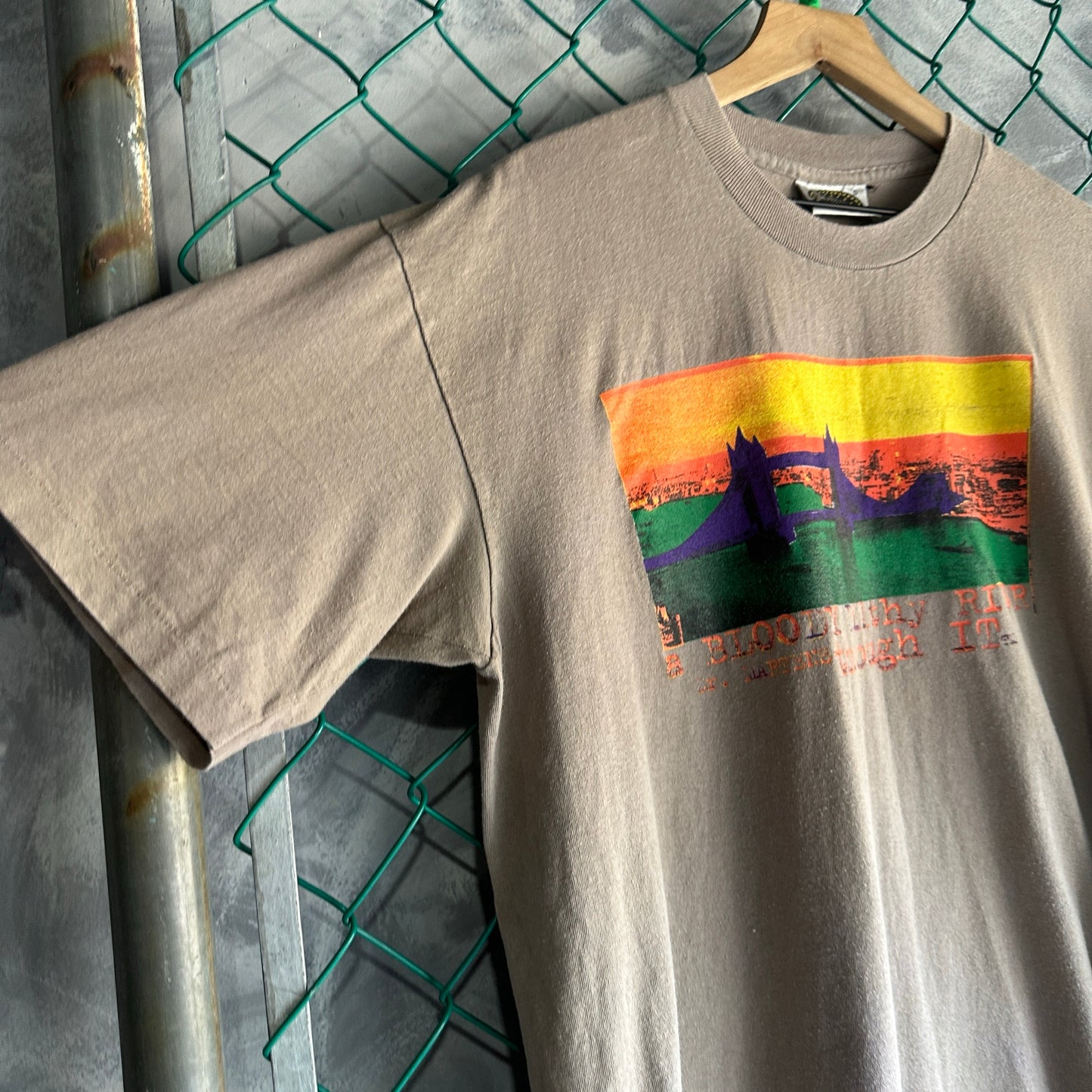 Camisa Vintage Dr Martens De Hombre Talla Xl Color Gris Single Stitch ¨Kick the System¨