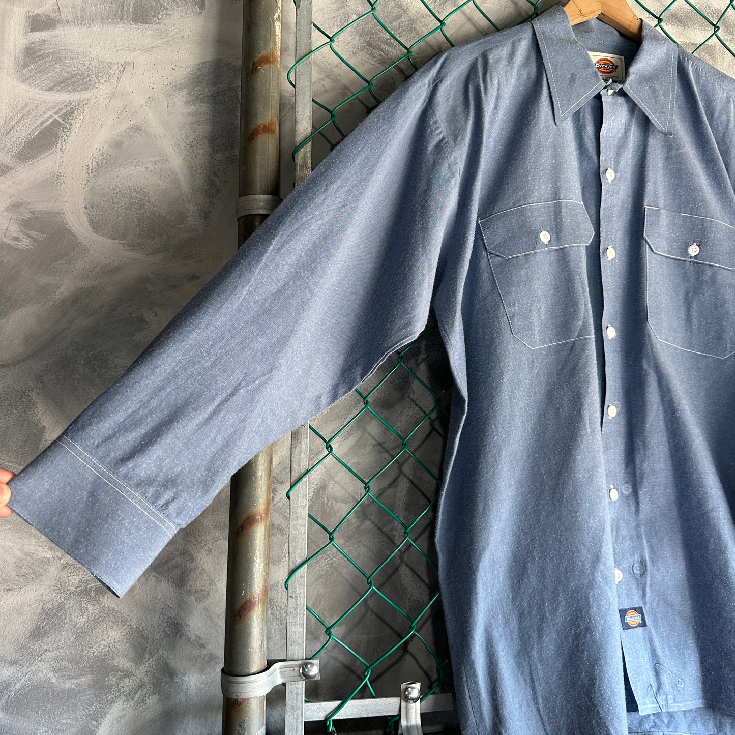 Camisa De Botones Dickies De Hombre Talla L Color Azul Mezclilla Manga Larga Mecanico Workwear Lisa