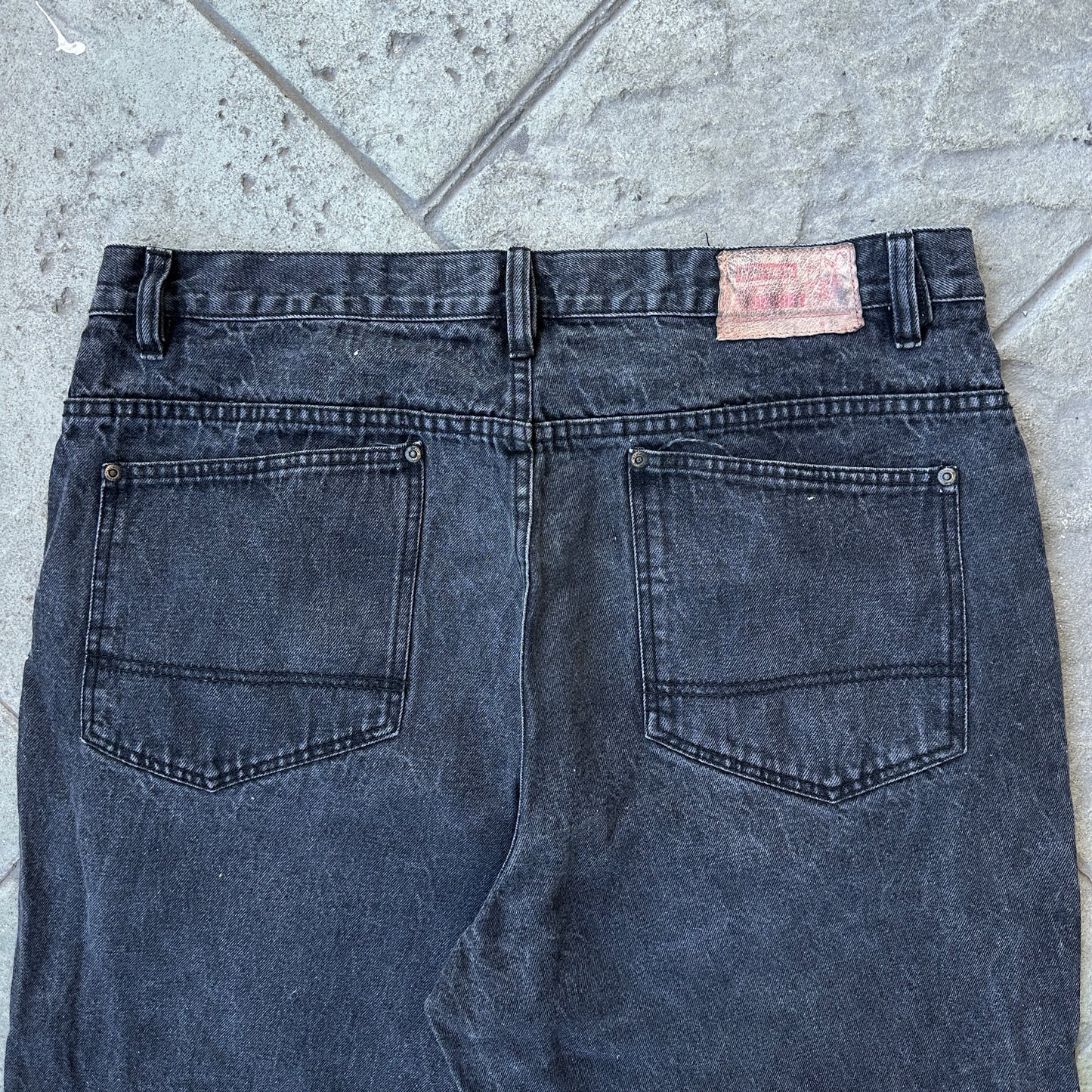 Short o Jort Vintage Ecko Unltd De Hombre Talla 38 Color Negro Desvanecido Estilo Baggy Y2K