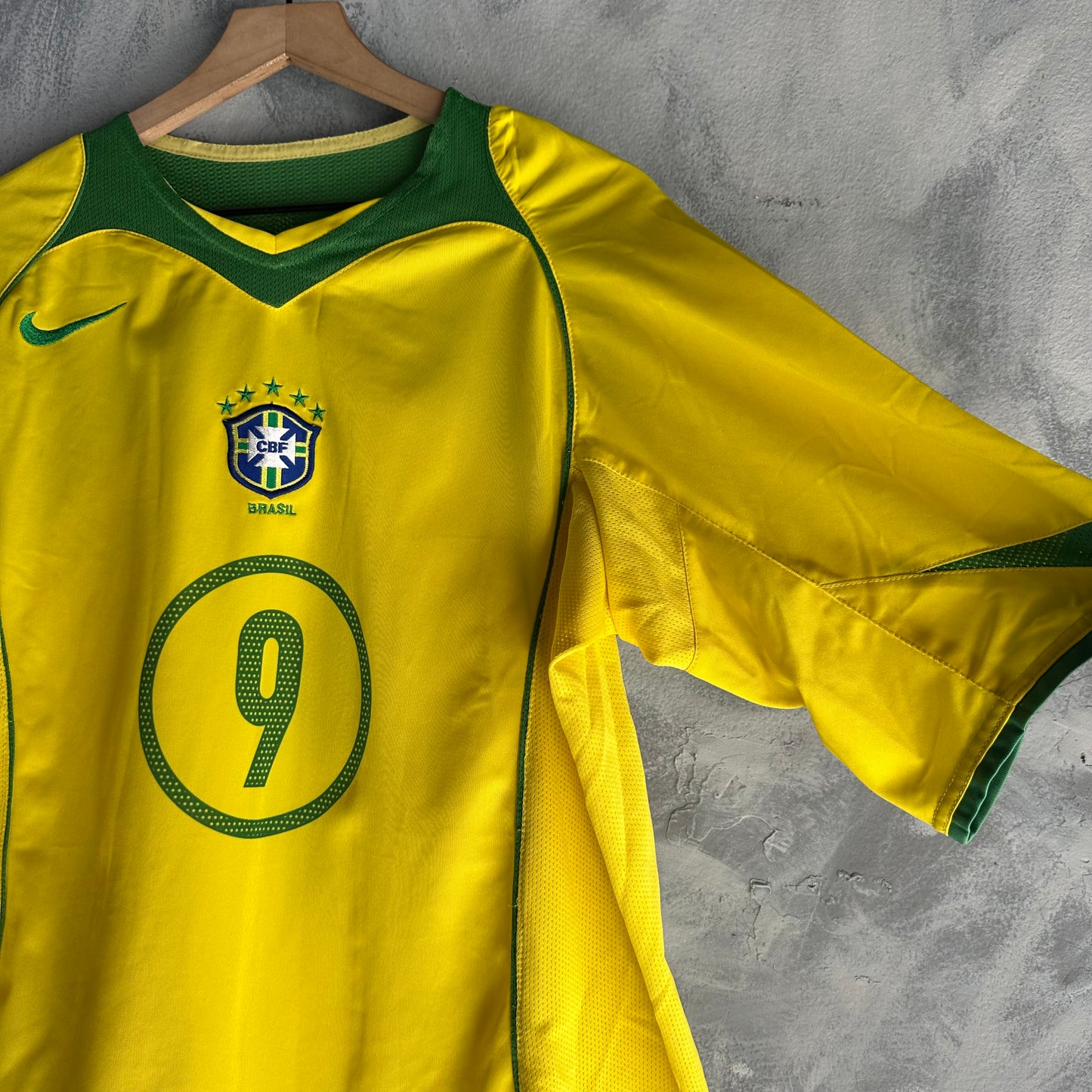 Jersey Vintage Nike para hombre, talla L color Amarillo Brasil 2006 Ronaldo Nazário
