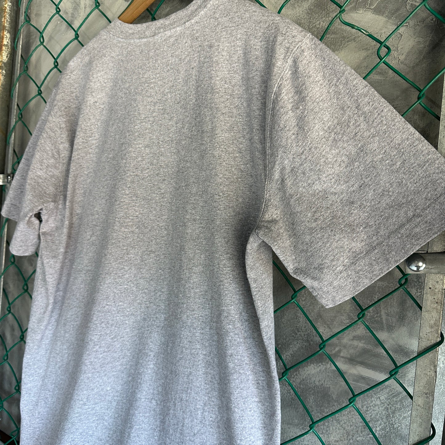 Camisa Carhartt De Hombre Talla M Color Gris Con Bolsillo Como Nueva