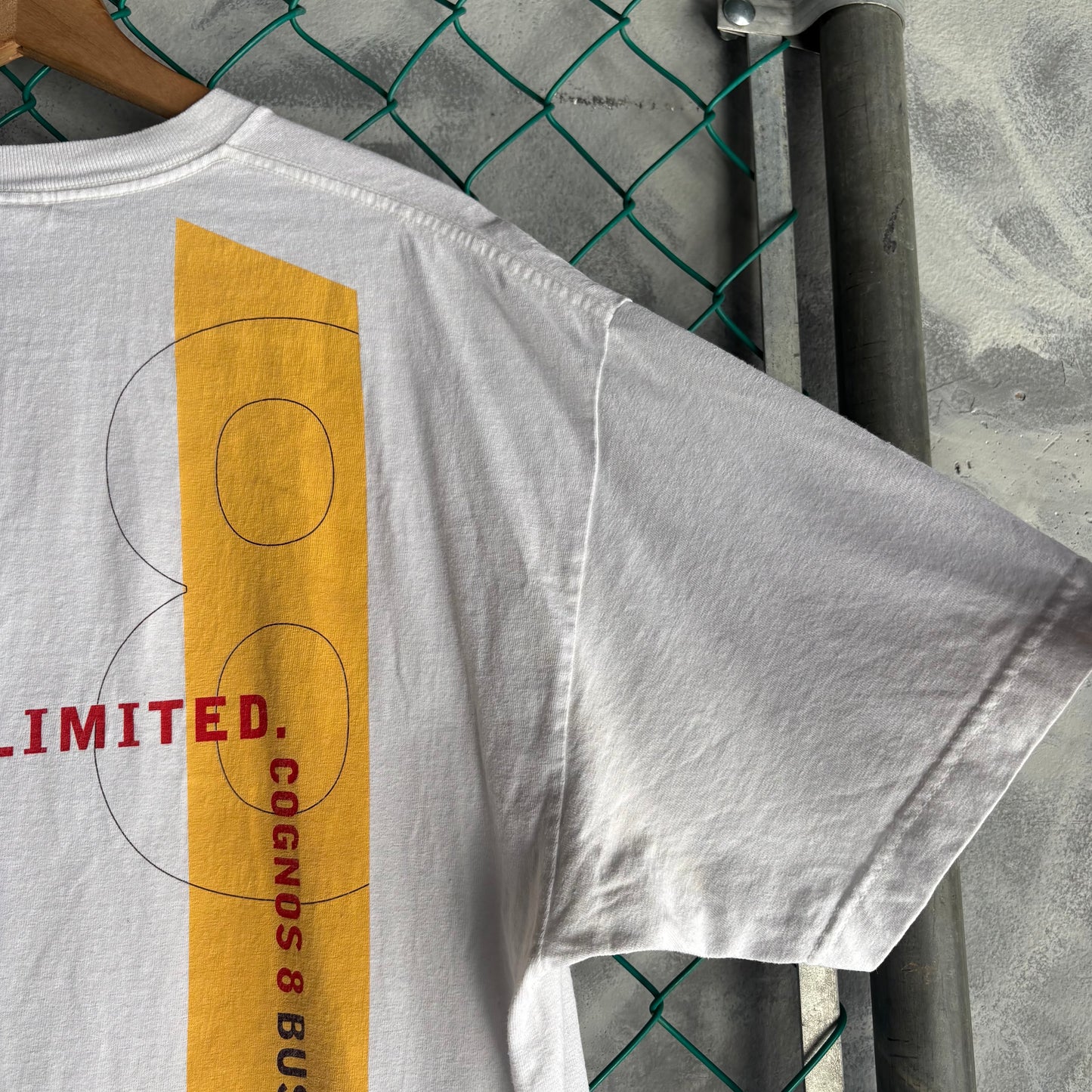 Playera AAA Para Hombre Talla XL Color Blanco Amarillo Congos 8 Business Intelligence