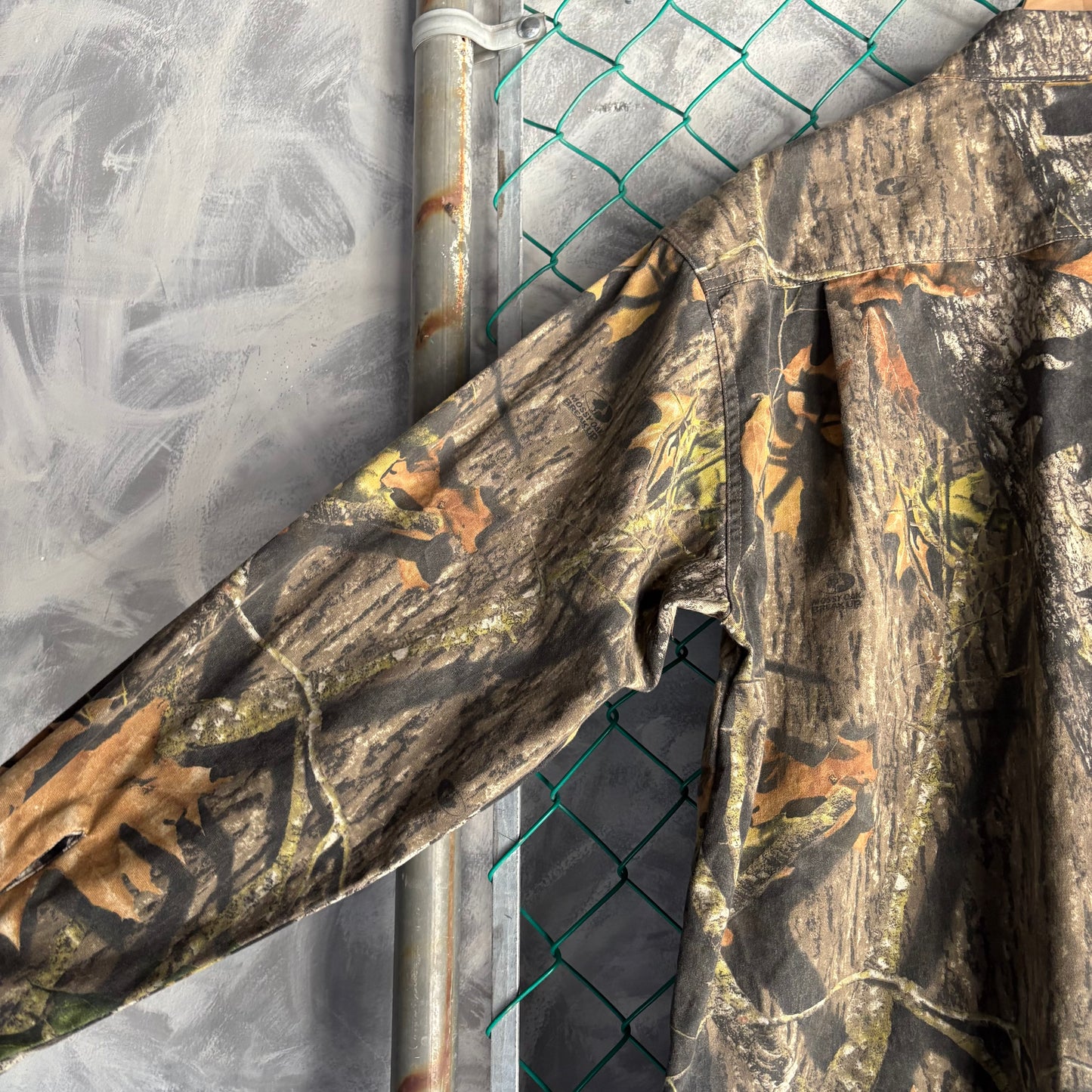 Camisa de Botones Field Staff Para Hombre Talla XL Color Camuflaje Mossy OAK