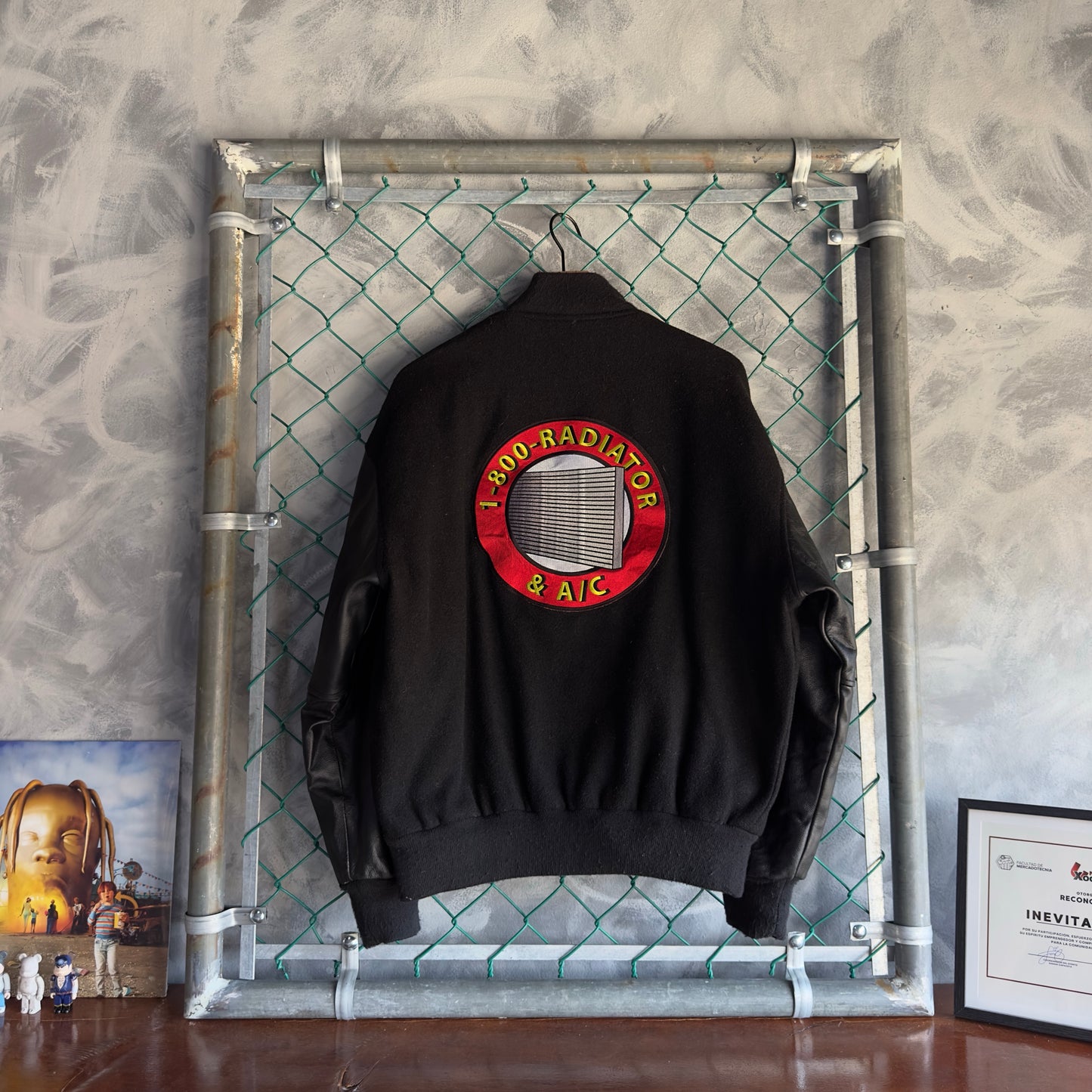 Varsity Vintage De Hombre Talla M Color Negro Mecanico De Piel Y lana