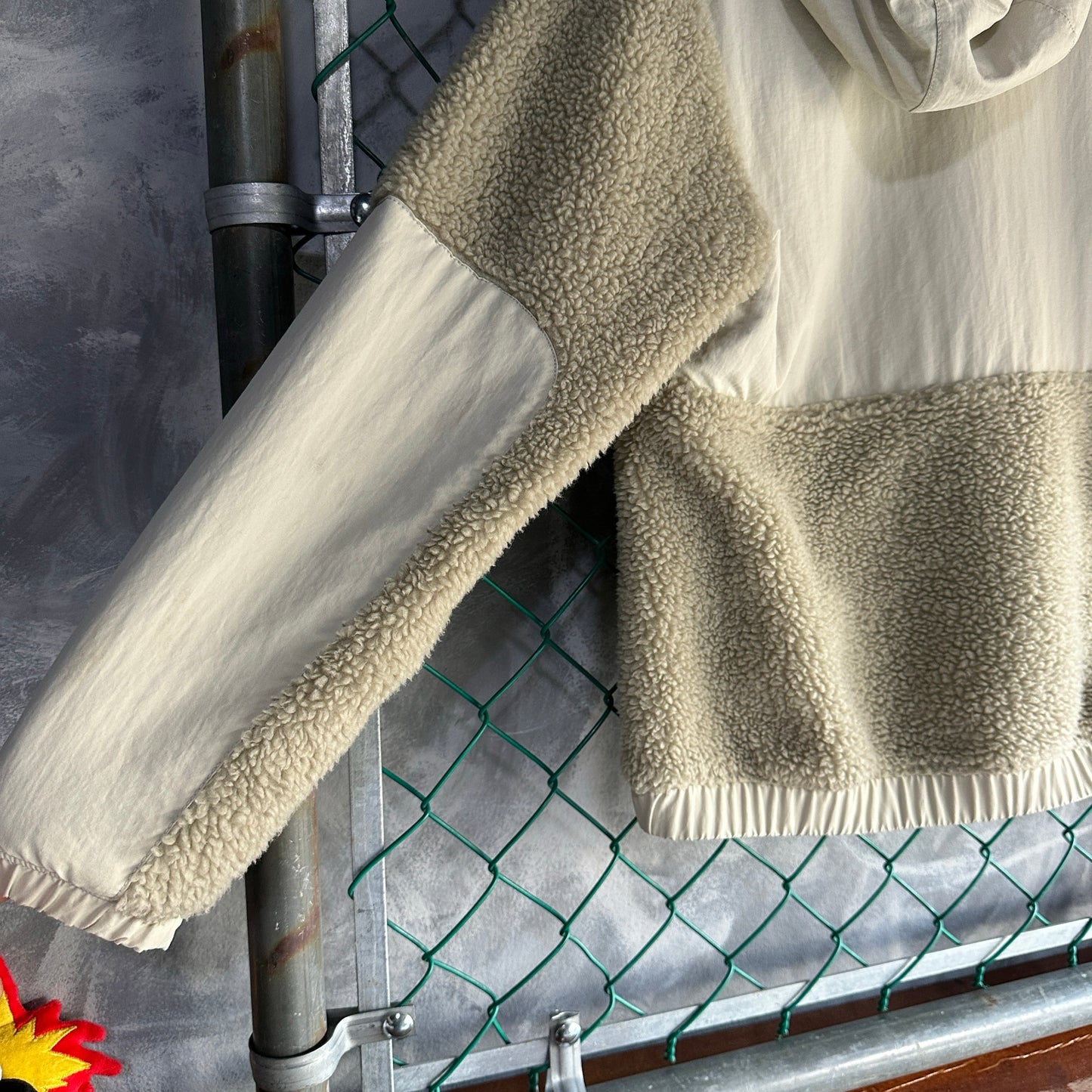 Chamarra Patagonia De Mujer Talla S Color Beige Crema Con Peluche Polar Retro Flece