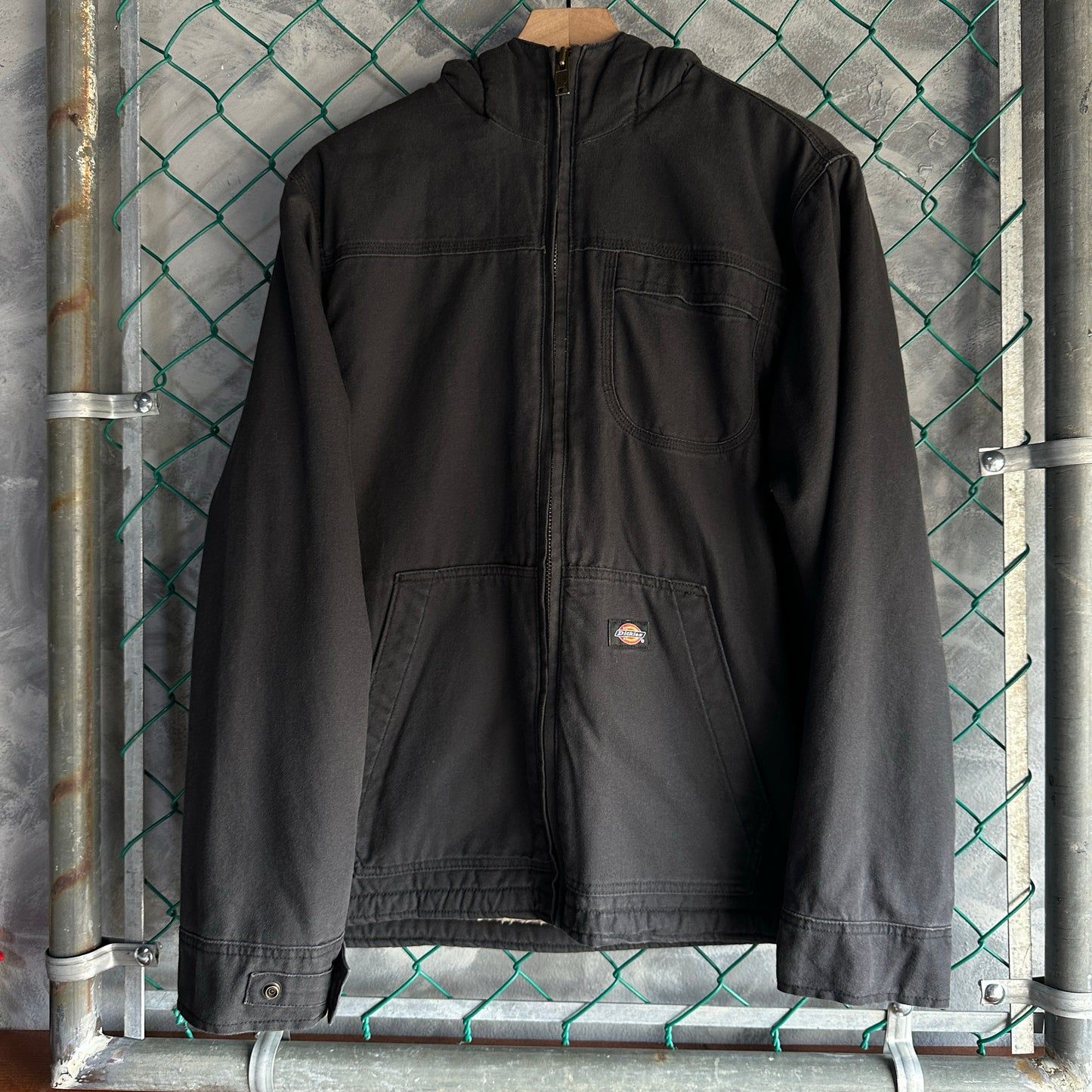 Chamarra Dickies De Hombre Talla M Color Gris Con Forro De Borrego Workear Con Gorro De Trabajo