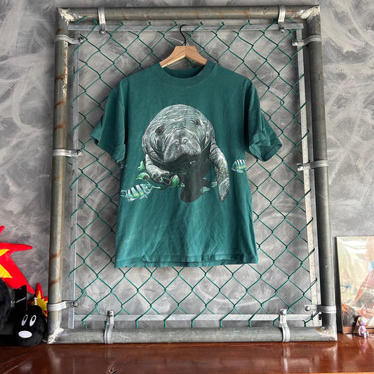 Camisa Vintage de Manati De Hombre Talla M Color Verde Naturaleza Peces Oceano USA