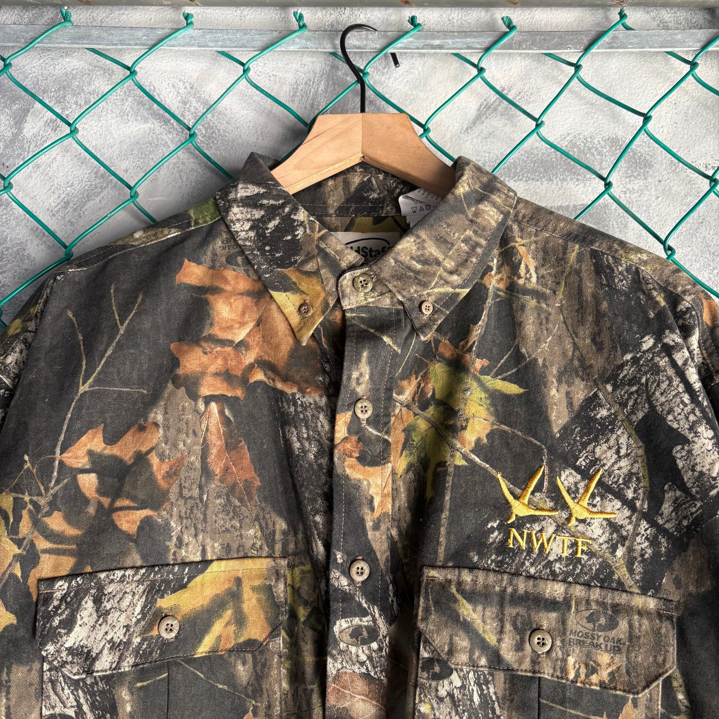 Camisa de Botones Field Staff Para Hombre Talla XL Color Camuflaje Mossy OAK