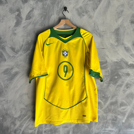 Jersey Vintage Nike para hombre, talla L color Amarillo Brasil 2006 Ronaldo Nazário