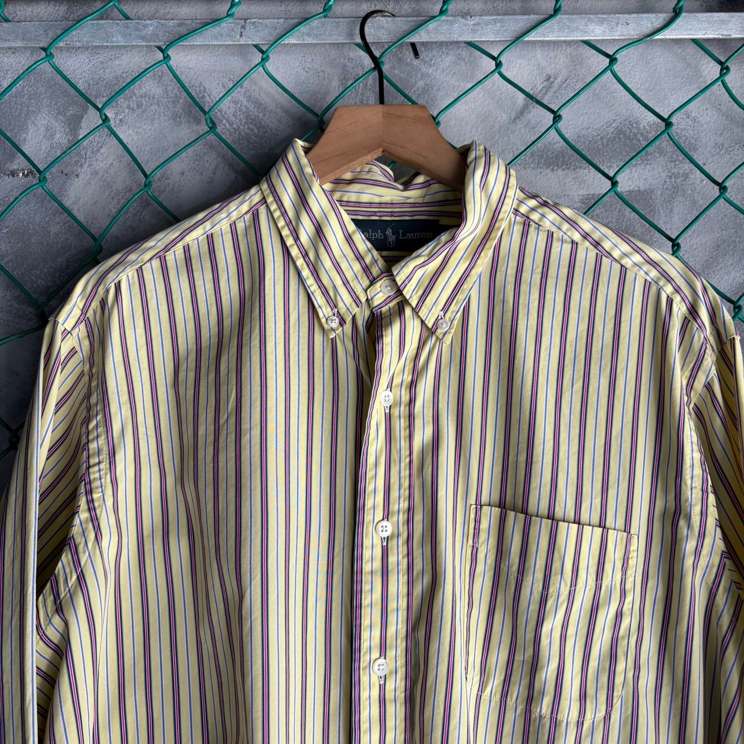 Camisa De Botones Polo Ralph Lauren De Hombre Talla XL Color Amarilla De Rayas Verticales De Vestir