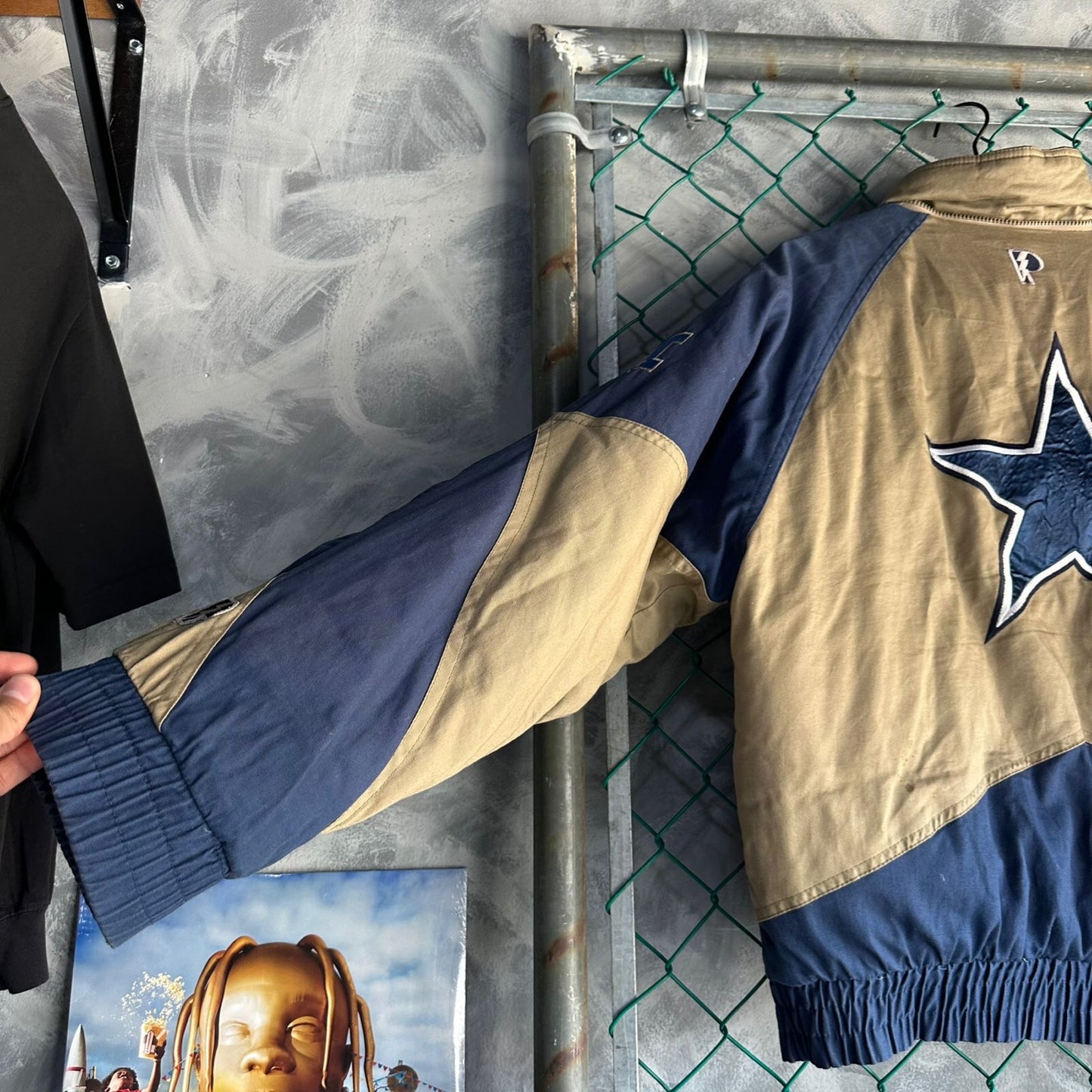Chamarra Vintage De Dallas Cowboys Pro Player De Hombre Talla L Color Azul y Cafe Big Logo 90s