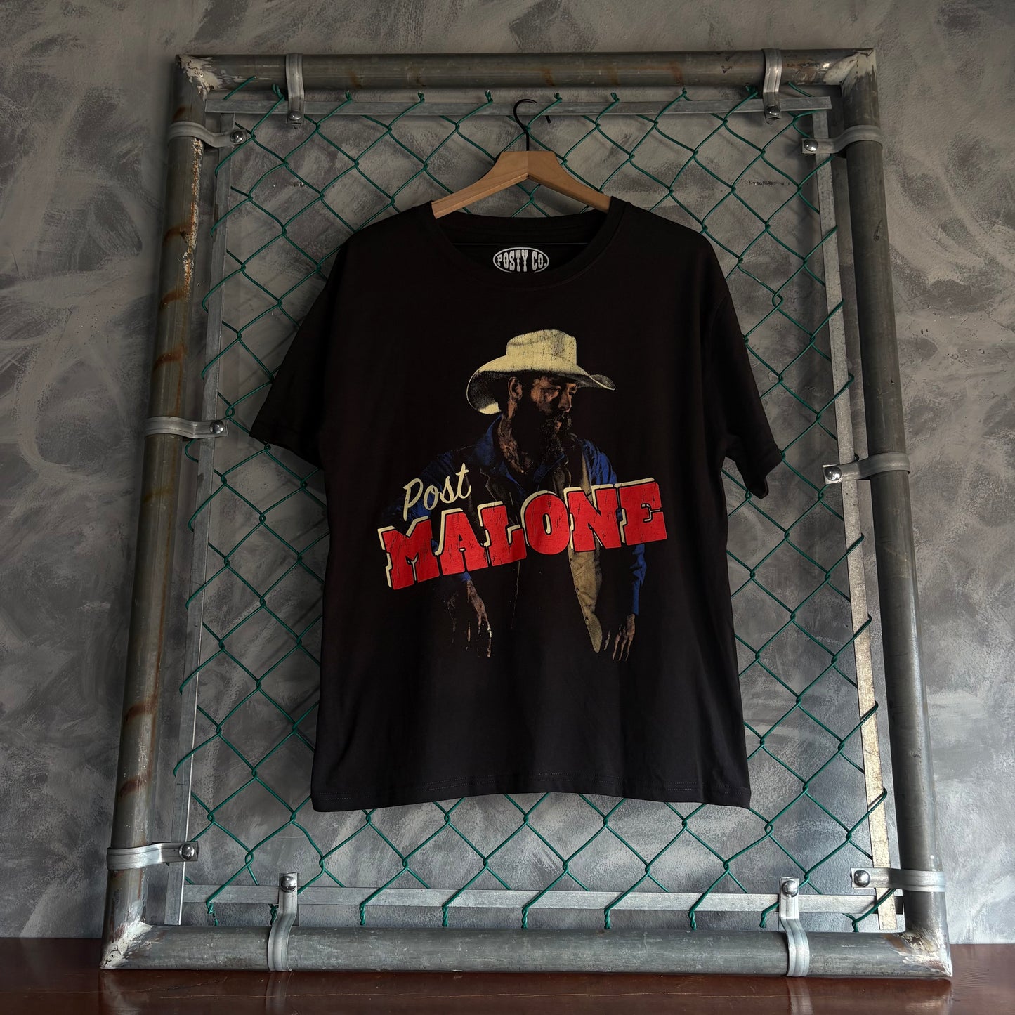 Playera Posty Co. Hombre L Negra  Post Malone