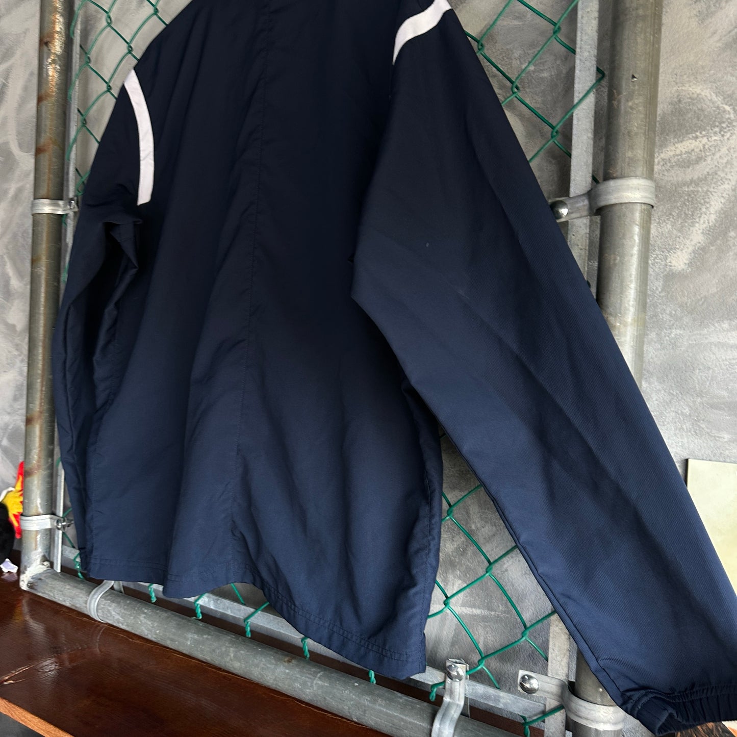 Chamarra Nike De Hombre Talla XL Color Azul Marino Dri Fit De Ziper