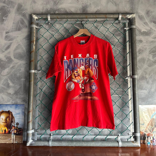 Camisa Vintage Taz de Looney Tunes De Hombre Talla XL Color Rojo De Manga Corta Beisbol MLB