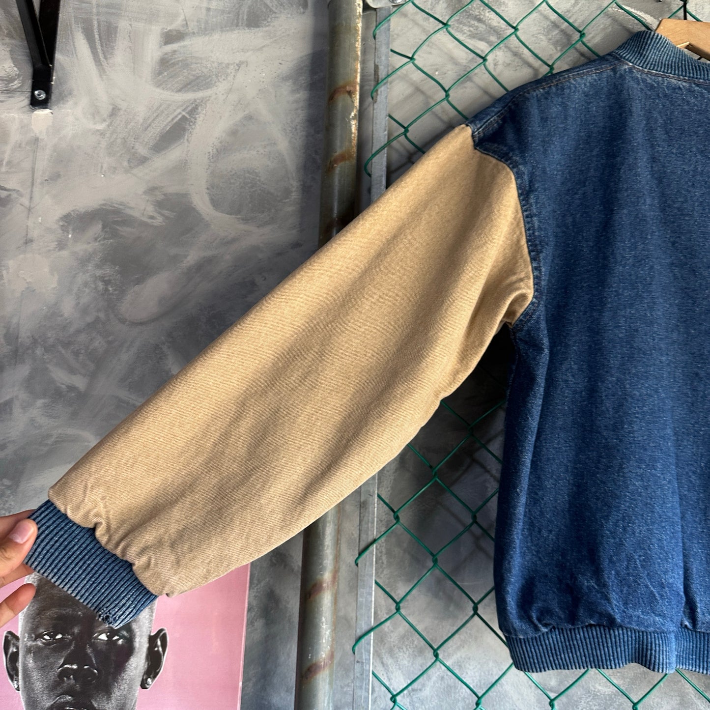 Chamarra Vintage Varsity De Hombre Talla M Color Azul Y Beige Mezclilla Workwear