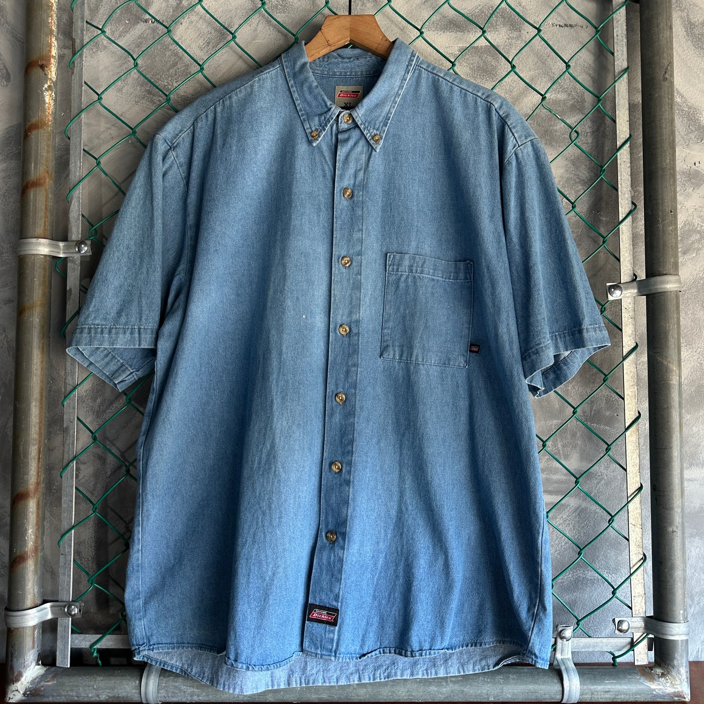 Camisa De Botones Dickies De Hombre Talla XL Color Azul Mezclilla Manga Corta Mecanico Workwear Lisa
