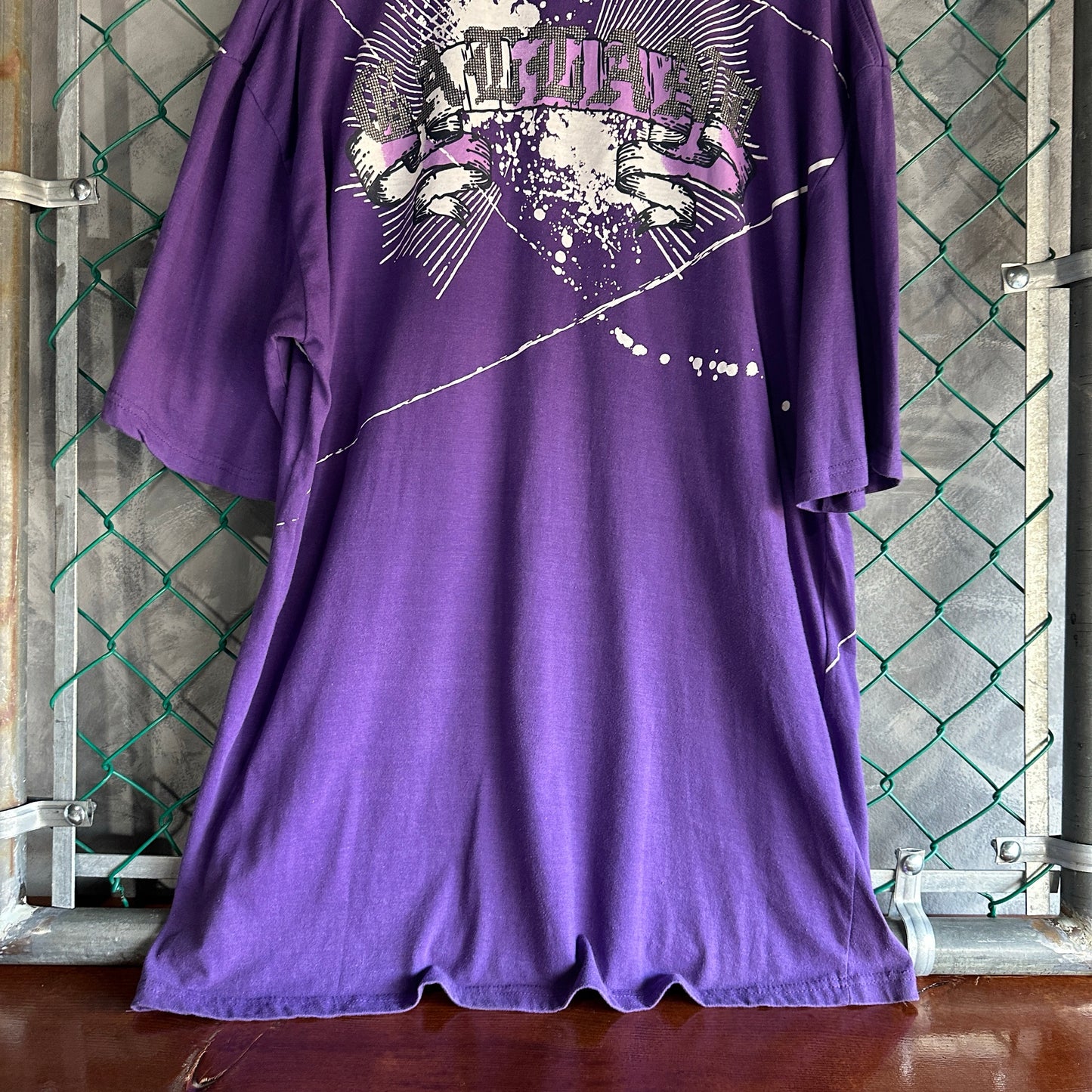Camisa Y2K De hombre Talla 2XL Color Morado Big Print Brillos Y Pedreria