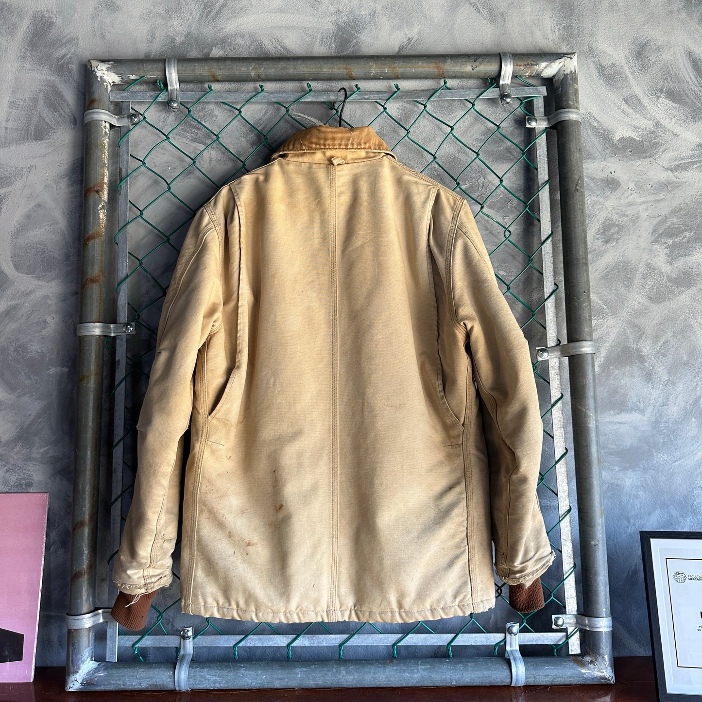 Chamarra Carhartt De Hombre Talla L Color Camel Cafe Desvanecido Artic Big Logo Distressed