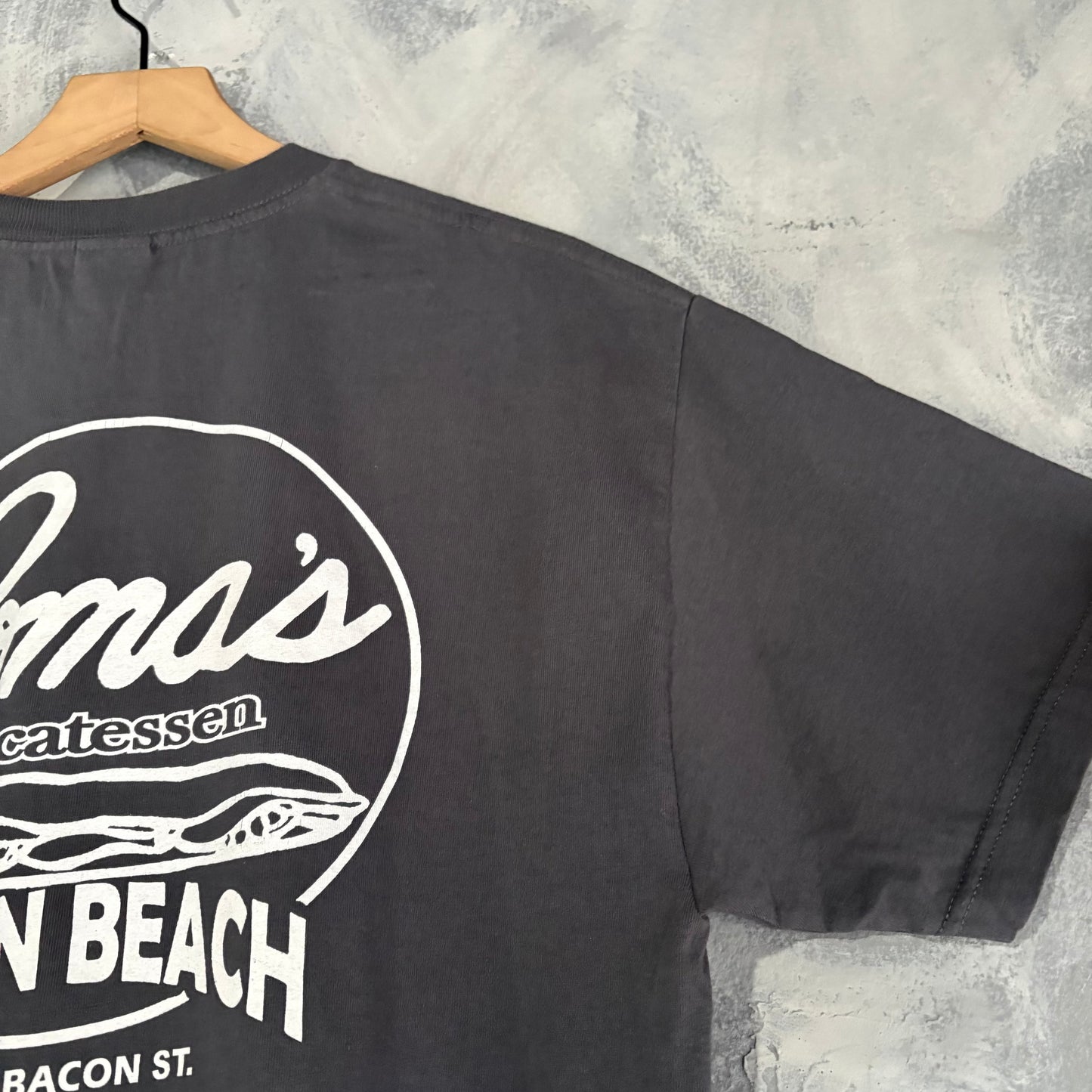 Playera AAA Para Hombre Talla L Color Gris Pama’s Ocean Beach
