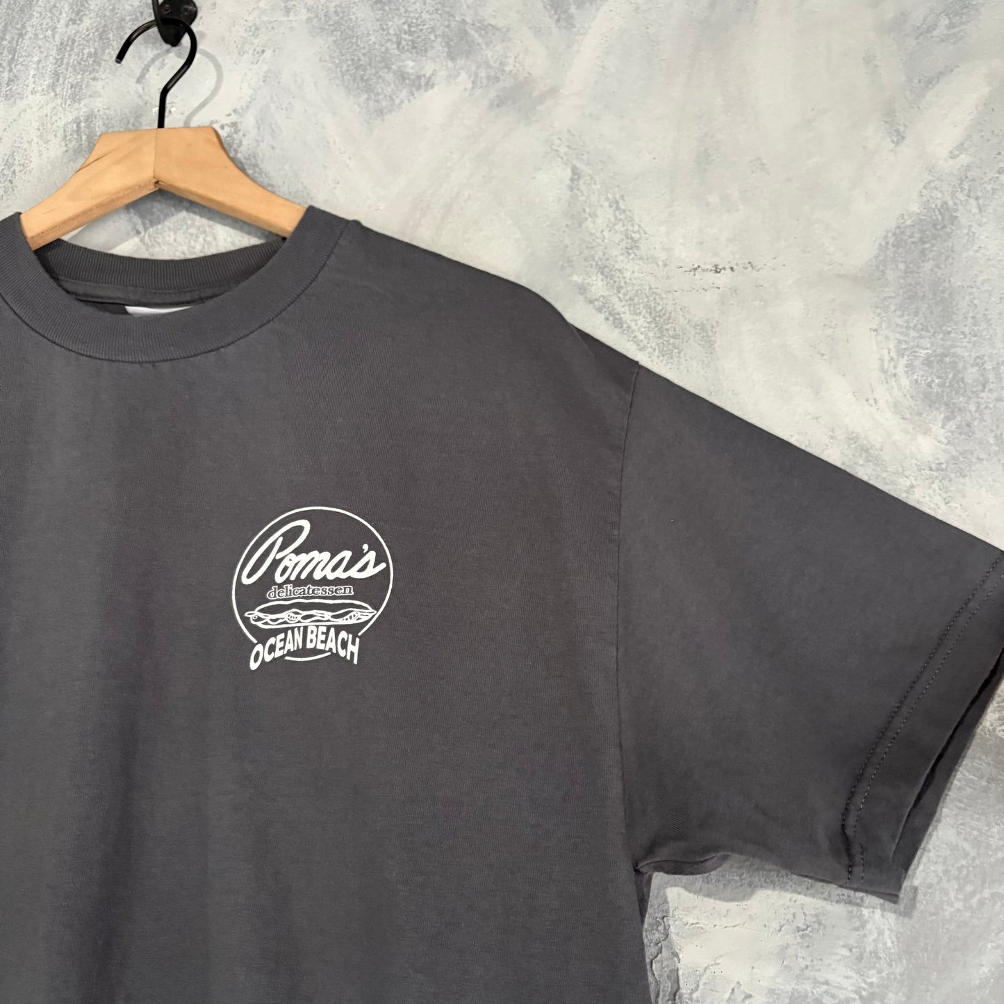 Playera AAA Para Hombre Talla L Color Gris Pama’s Ocean Beach