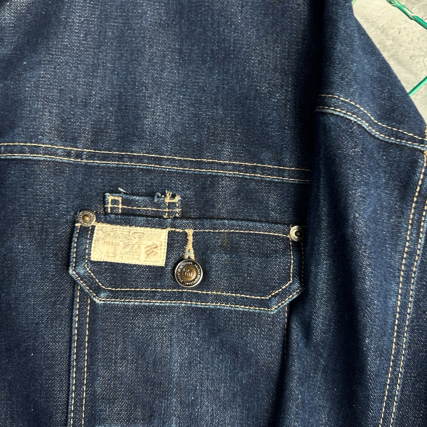 Chamarra Vintage Rocawear De Hombre Talla 2XL Color Azul Marino Mezclilla Y2K