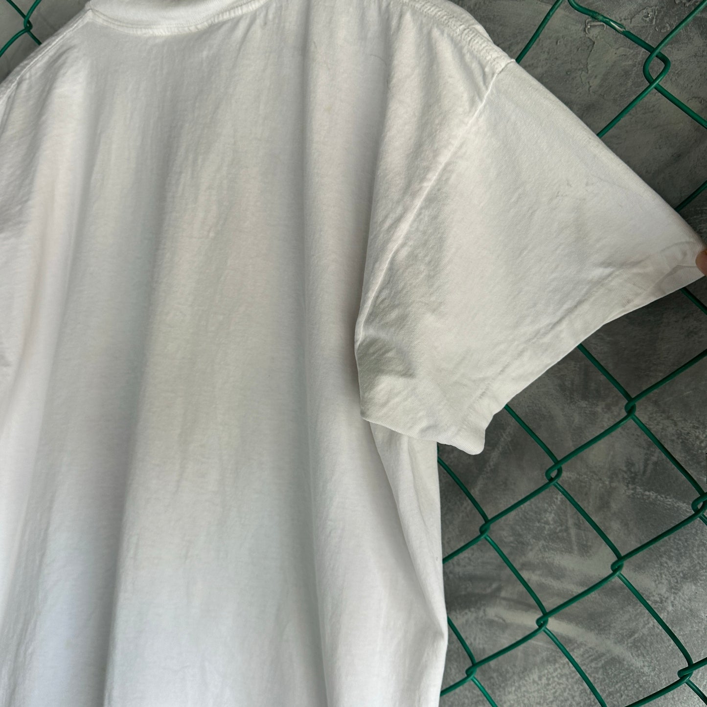 Camisa Vintage De Arte Abstracto De Hombre Talla Xl Color Blanco Corte Oversize Cuello Grueso