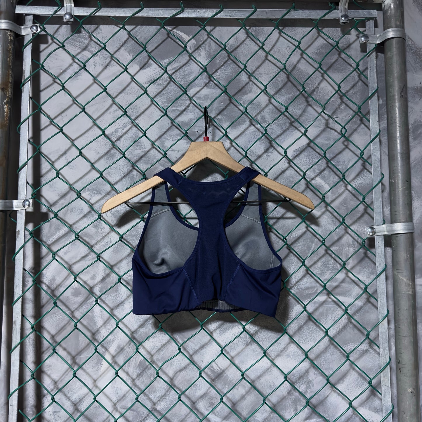 Bra o Top Deportivo Nike De Mujer Talla L Color Azul Marino Gimansio Pilates Yoga