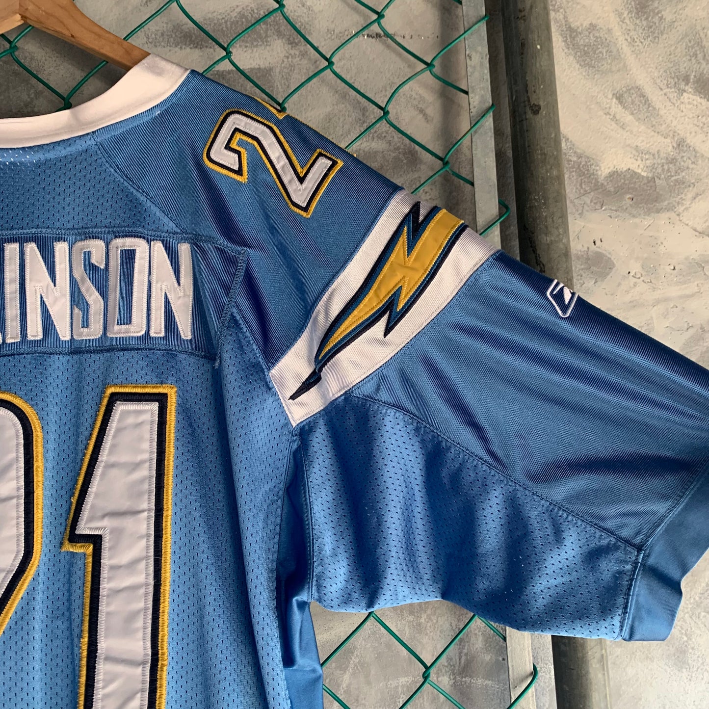 Jersey Reebook Para Hombre Talla 2XL Color Azul San Diego Chargers NFL Tomlinson #21