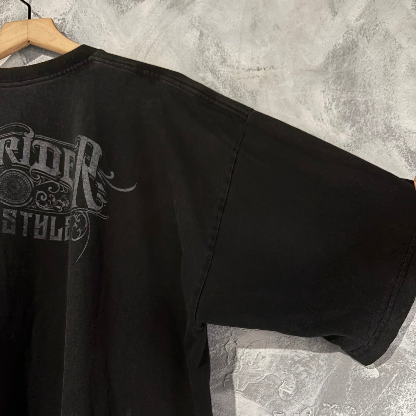 Playera Streetwear Supply Para Hombre Talla 2XL Color Negro Lowrider Lifestyle