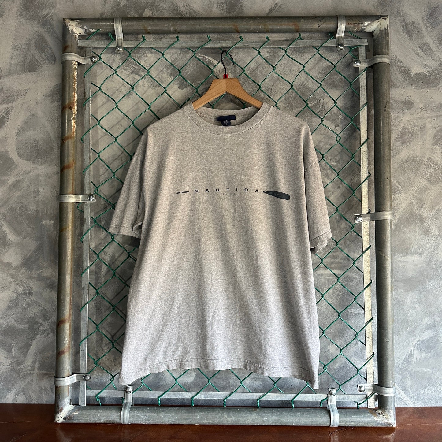 Camisa Vintage Nautica de Hombre Talla L Color Gris Oversize Boxy Cuello Grueso