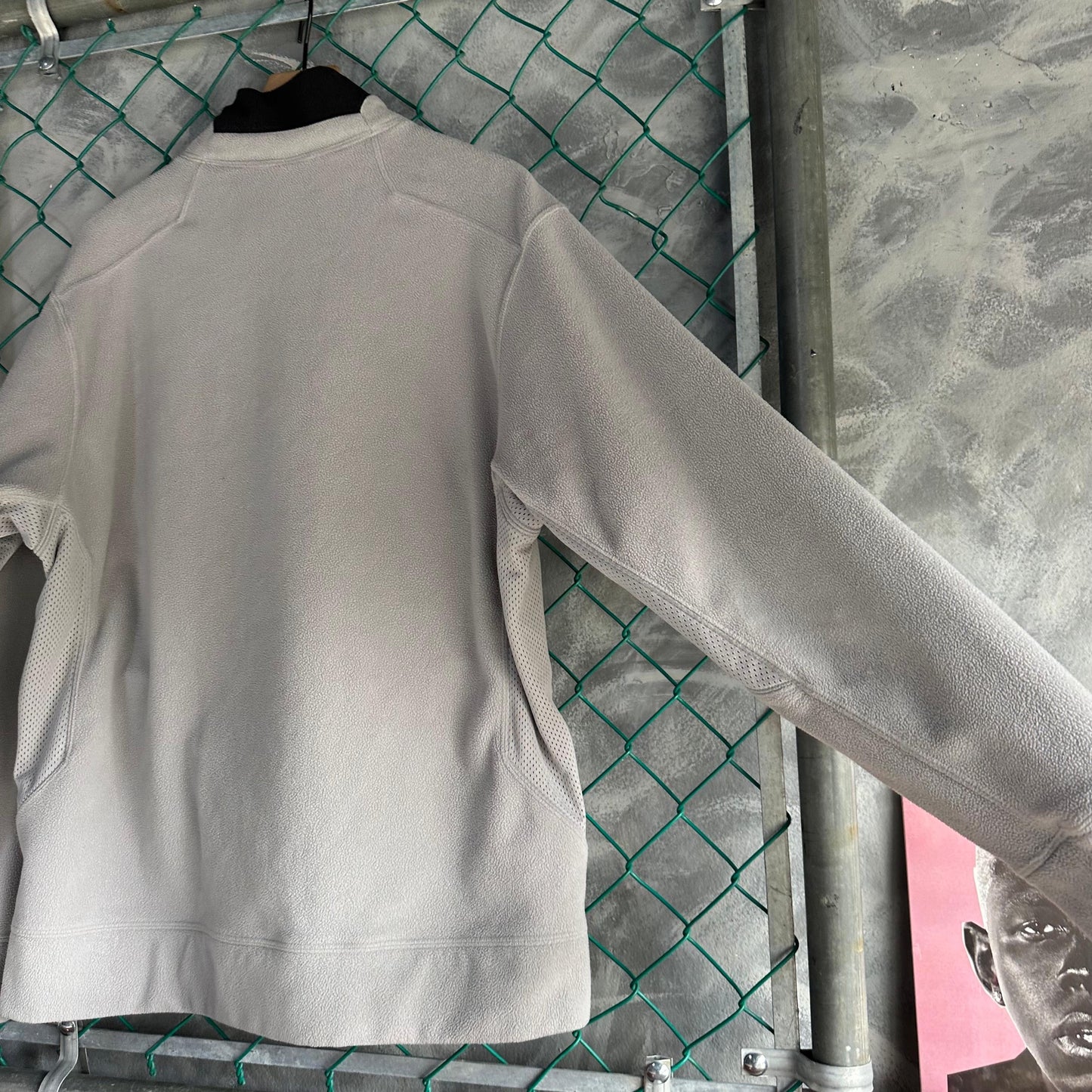 Suéter Vintage Nike De Hombre Talla XL Color Gris 1/4 Ziper 90s Deporitvo Gimnasio