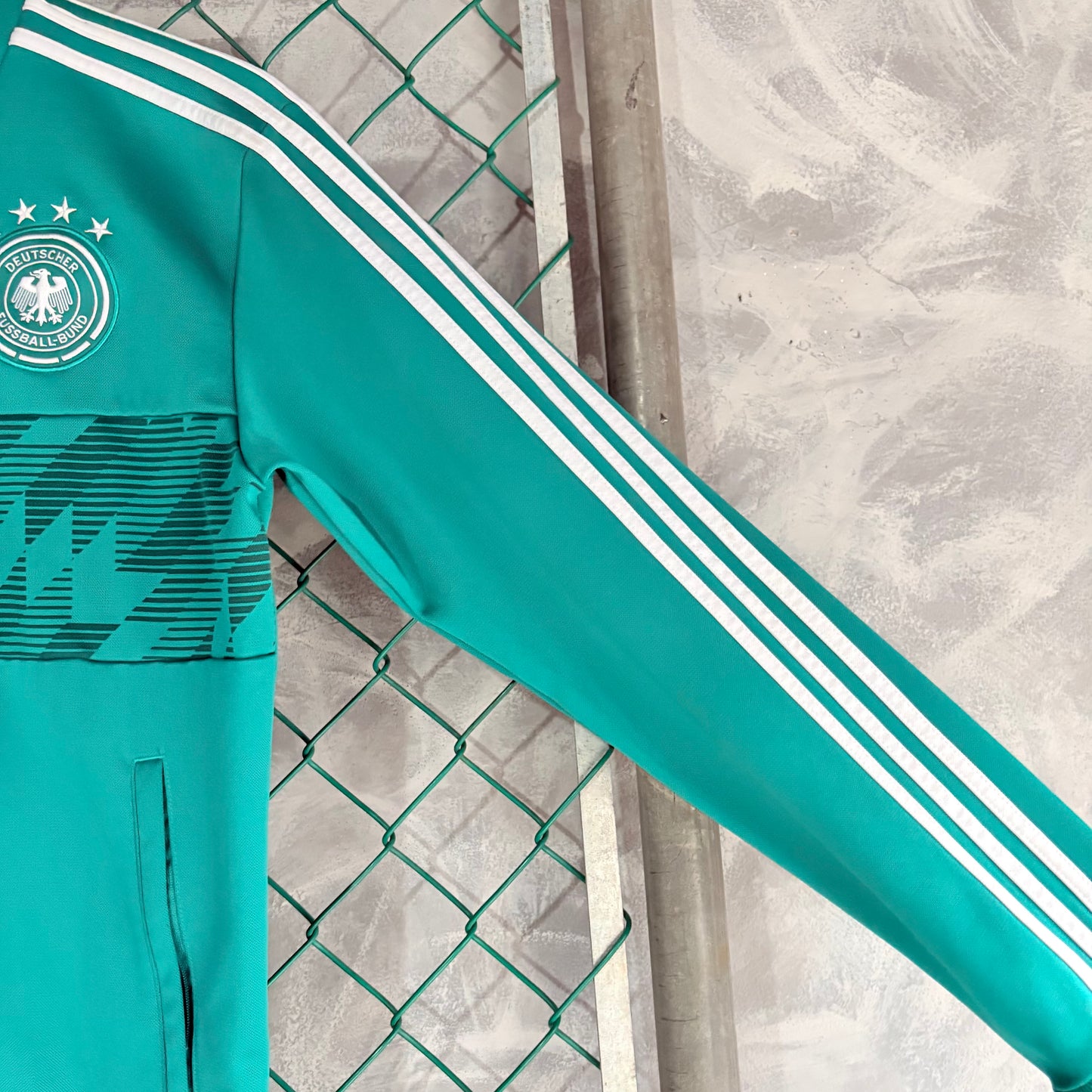 Suéter de zíper Adidas Para Hombre Talla S Color Azul Selección De Alemania Futbol Soccer