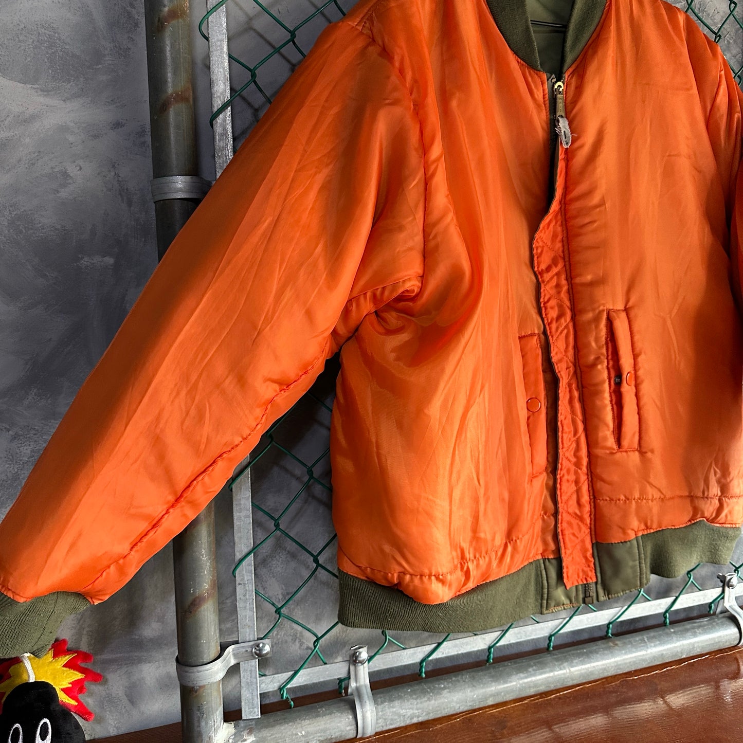 Chamarra Vintage Bomber De Hombre Talla S Queda a L Color Verde Naranaja Doble Vista Aviador