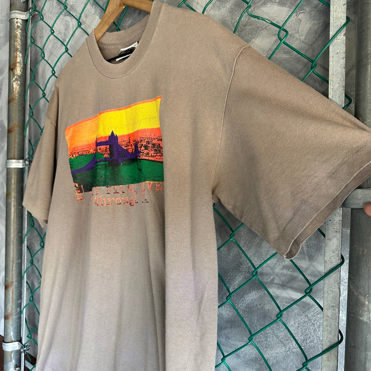 Camisa Vintage Dr Martens De Hombre Talla Xl Color Gris Single Stitch ¨Kick the System¨