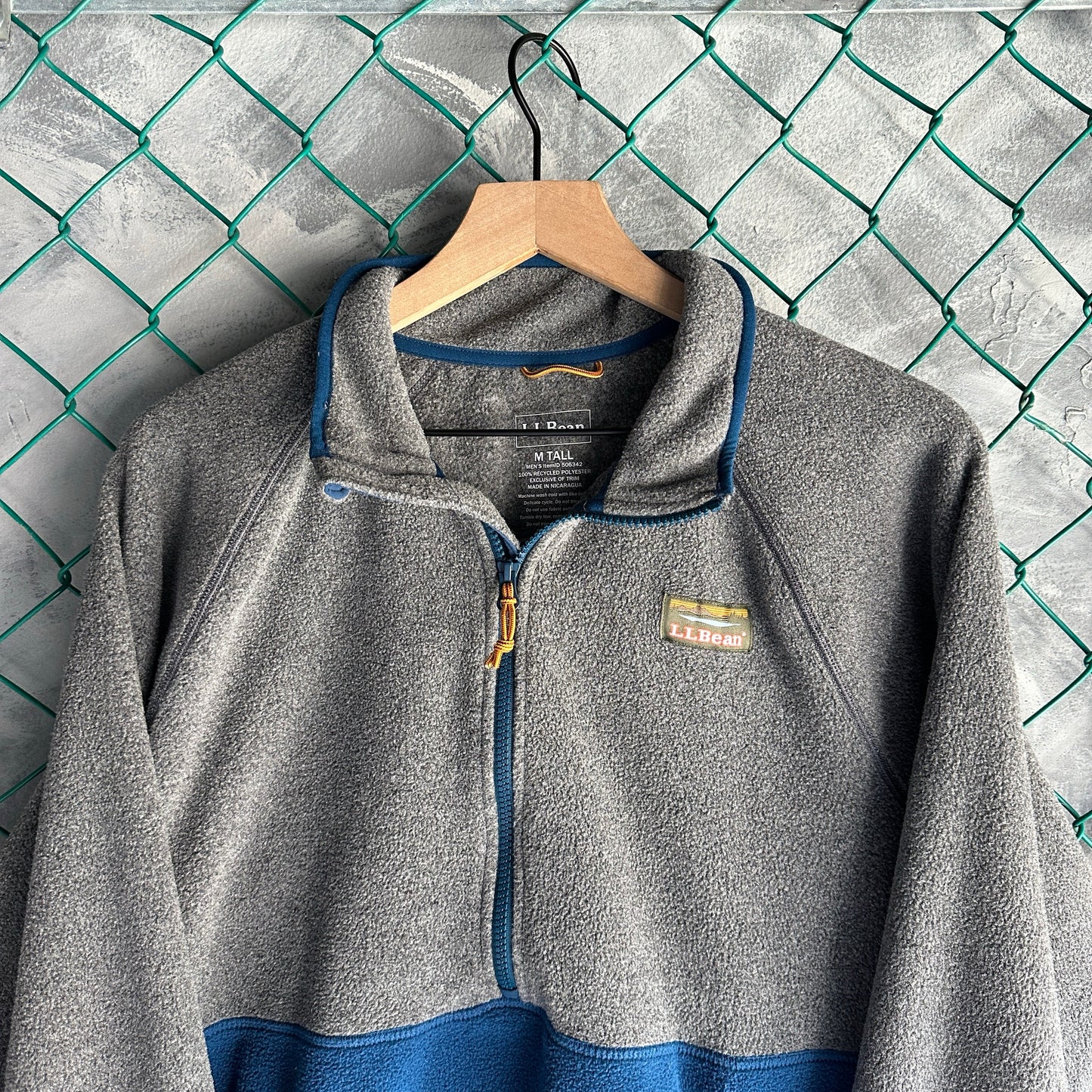 Sueter LL bean De Hombre Talla M Alto Color Gris Azul 1/4 Zip Alpinismo Senderismo