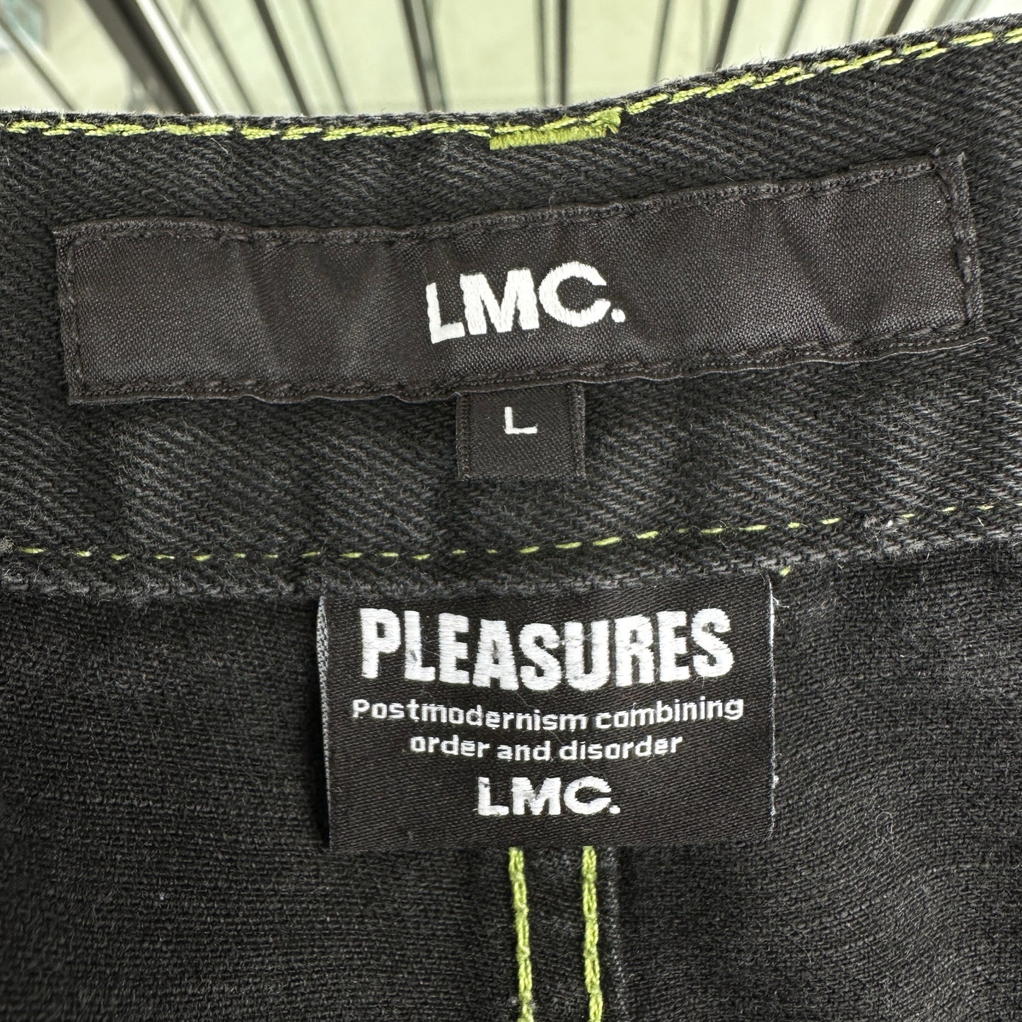 Pantalon Pleasures De Hombre Talla L 32x30 Color Negro Desvanecido Baggy Y2K Doble Rodilla