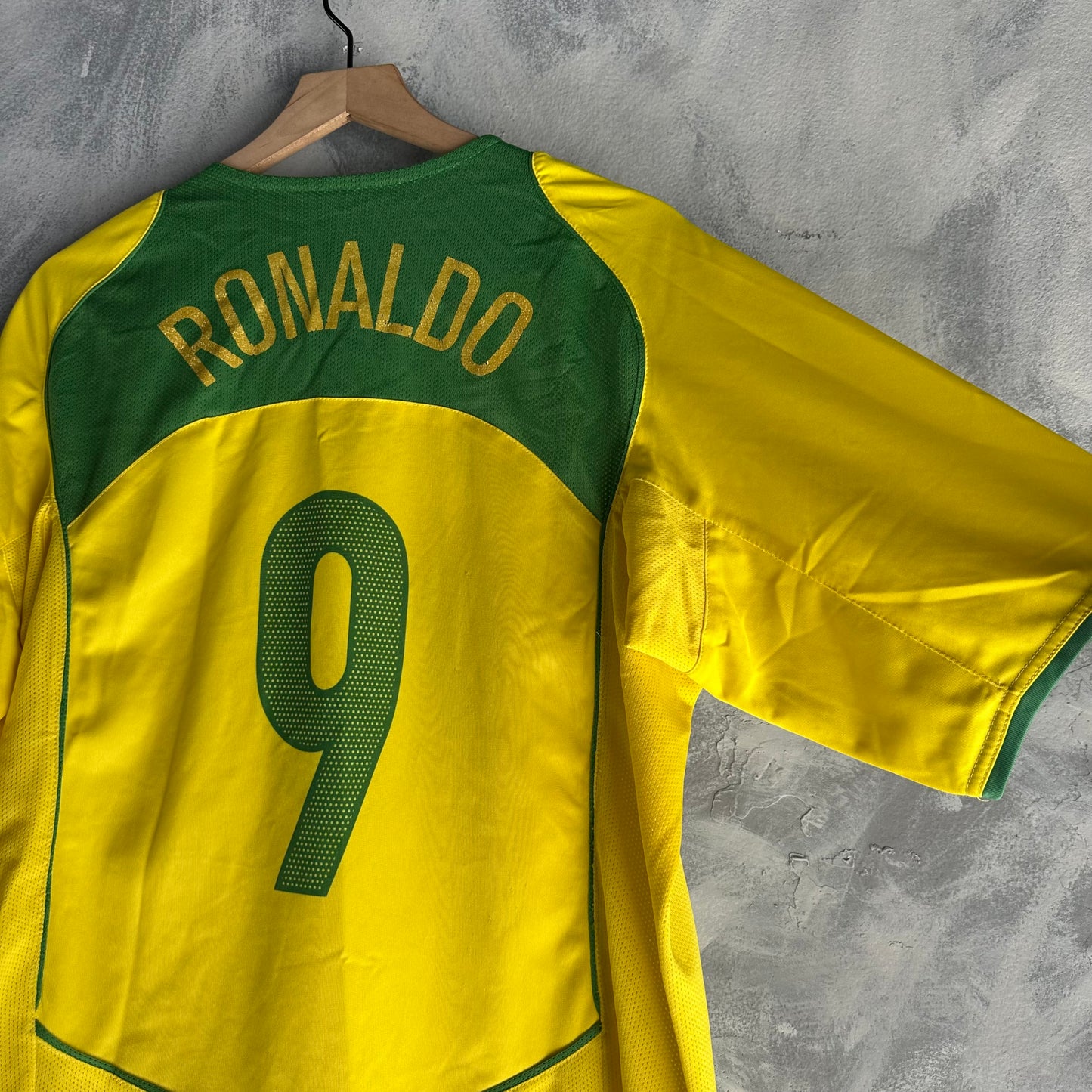Jersey Vintage Nike para hombre, talla L color Amarillo Brasil 2006 Ronaldo Nazário