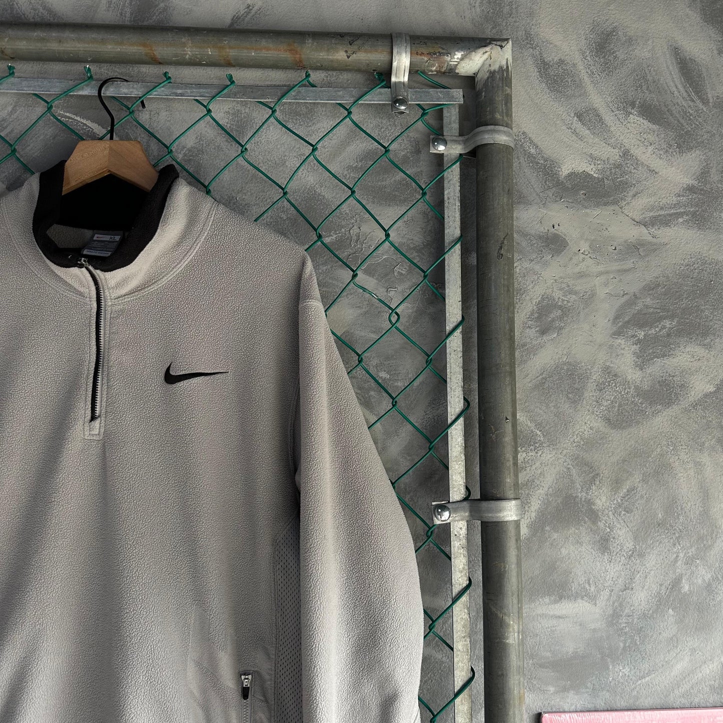 Suéter Vintage Nike De Hombre Talla XL Color Gris 1/4 Ziper 90s Deporitvo Gimnasio