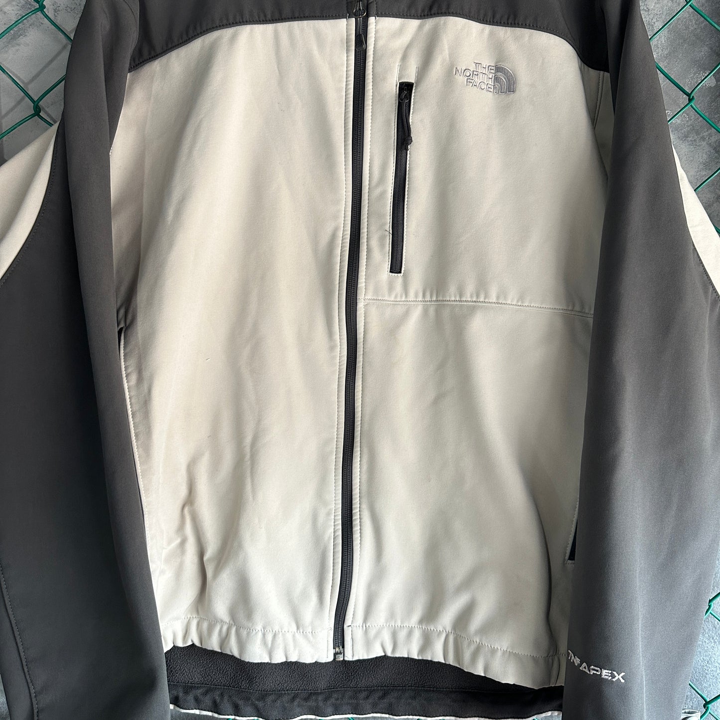 Chamarra The North Face De Hombre Talla XL Color Blanco Gris Forro Polar Táctica