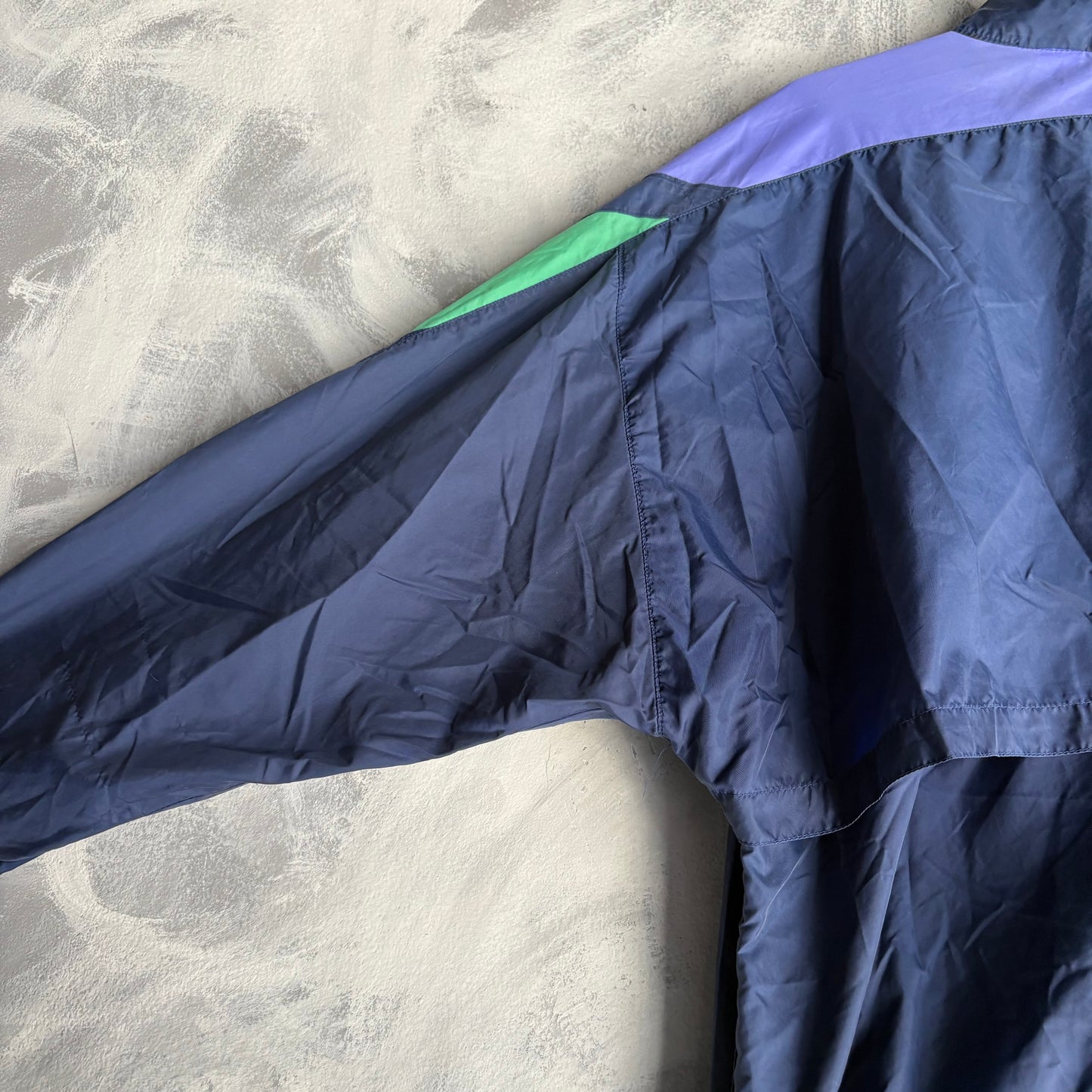Chamarra Rompe Vientos Nike Vintage Para Hombre Talla XL Color Azul Marino con Verde