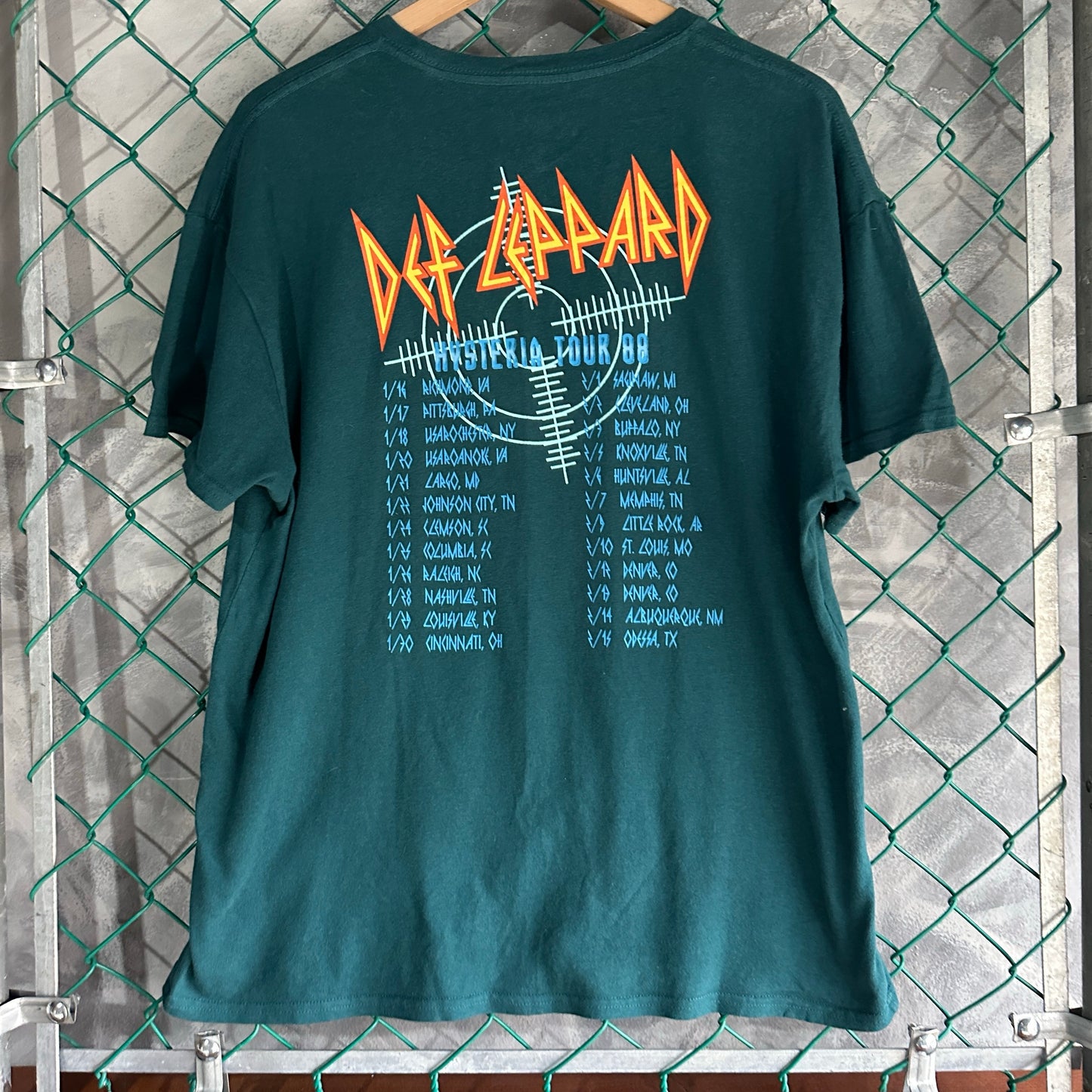 Camisa Def Leppard De Hombre Talla XL Color Verde Rock Britanico 80s