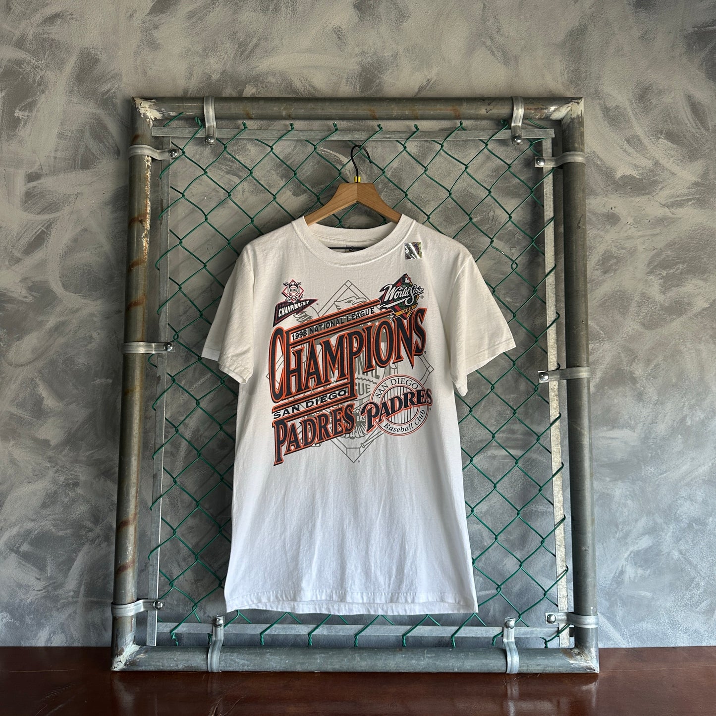 Camisa Vintage De San Diego Padres De Hombre Talla M Color Blanco Nueva Deadstock Campeones