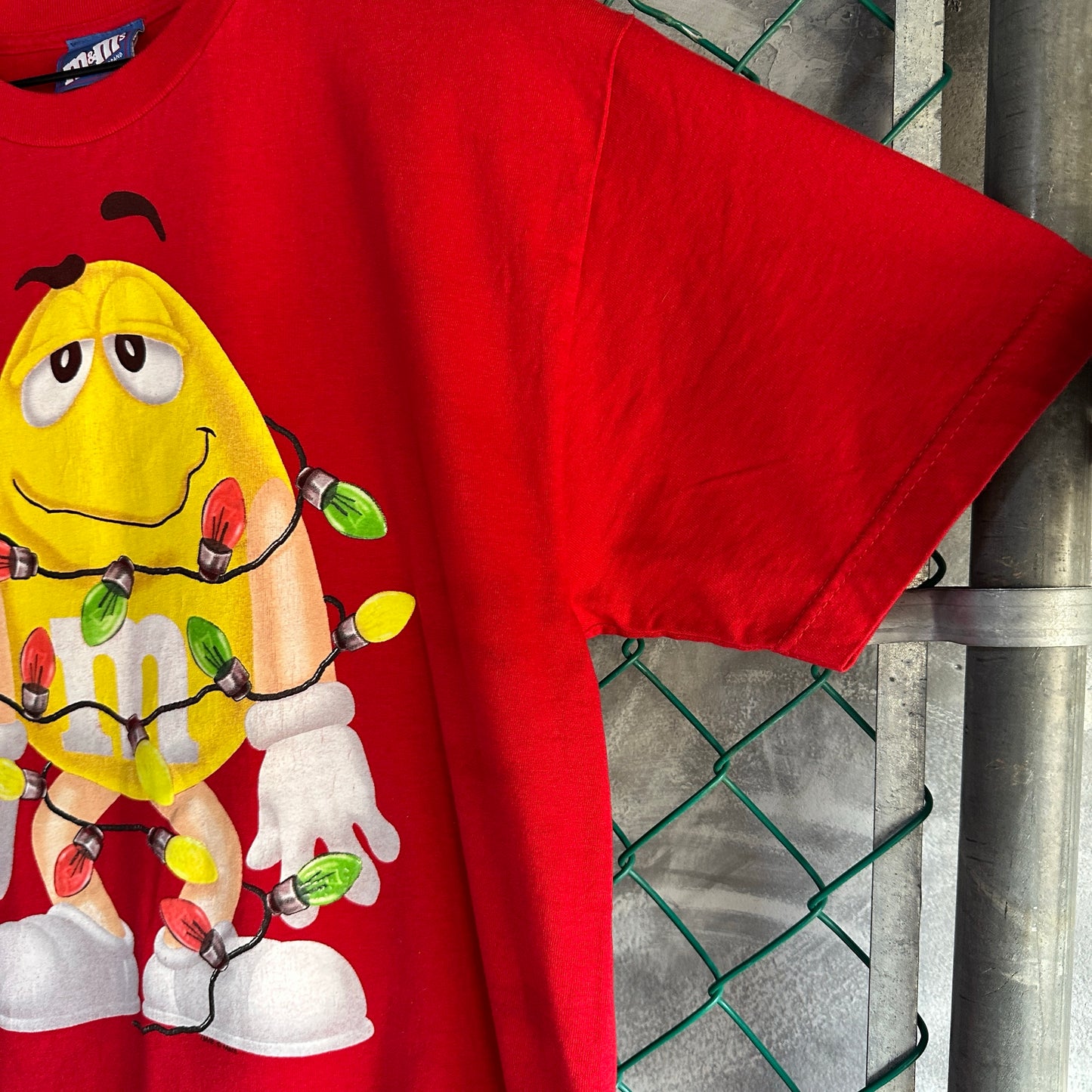 Camisa Vintage DE M&M Amarillo De Hombre Talla L Color Rojo Navideno