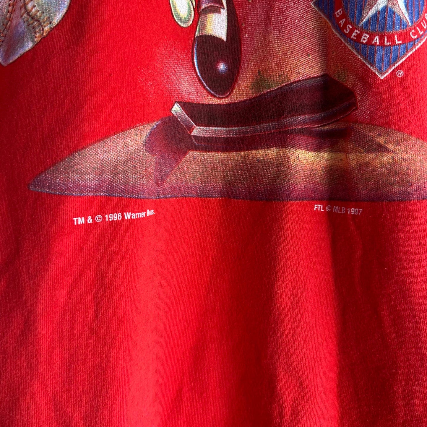 Camisa Vintage Taz de Looney Tunes De Hombre Talla XL Color Rojo De Manga Corta Beisbol MLB