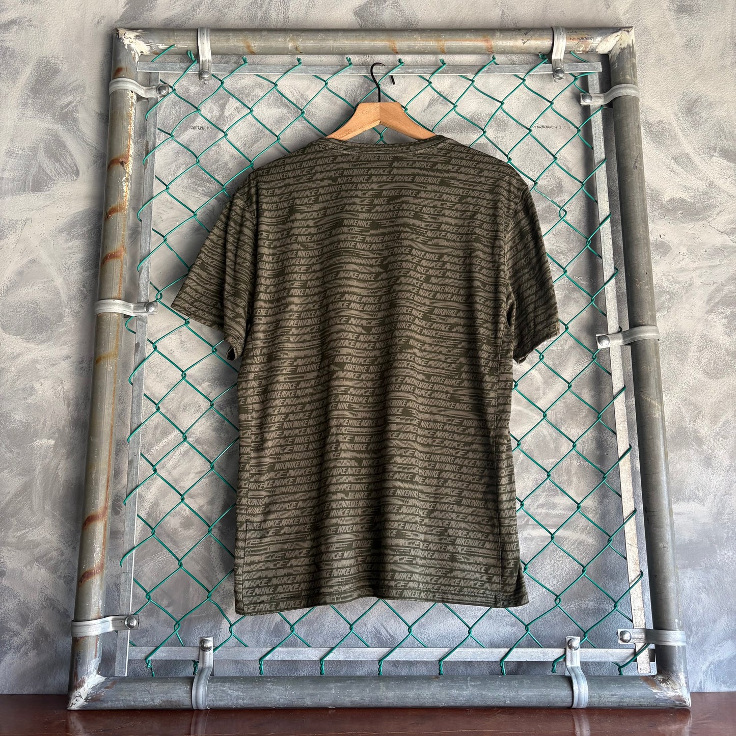 Player de Licra Nike Para Hombre Talla XL Color Verde Militar Deportiva