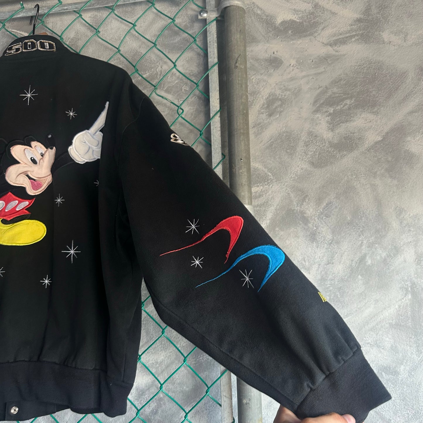 Chamarra Vintage de la Nascar Jeff Hamilton De Hombre Talla L Color Negro DisneyLand Mickey Mouse
