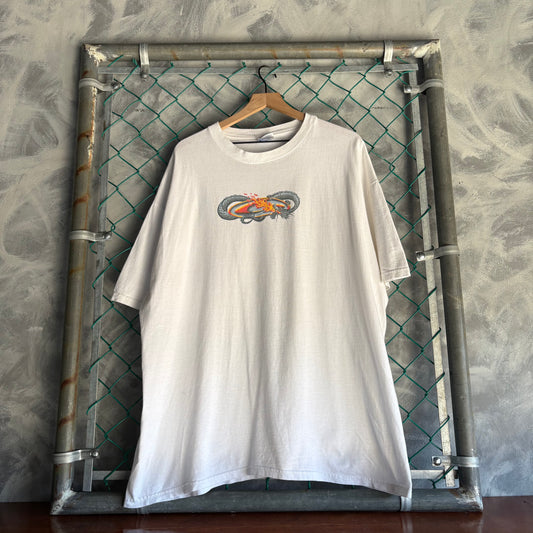 Playera Vintage Hanes De Hombre Talla 2XL Color Blanco Logo de Dragon