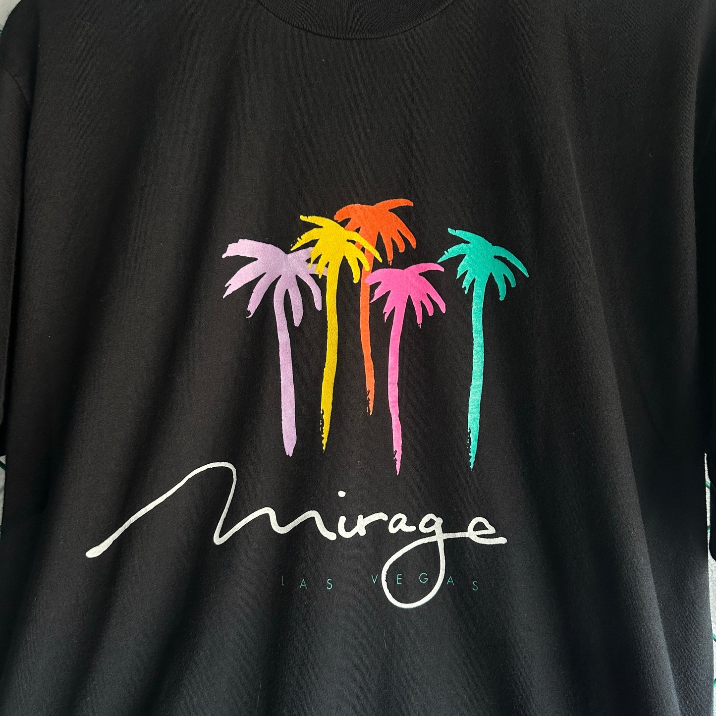 Camisa Vintage De Las Vegas Del Hotel Mirage De Hombre Talla Xl Color Negro Tela Gruesa Oversize