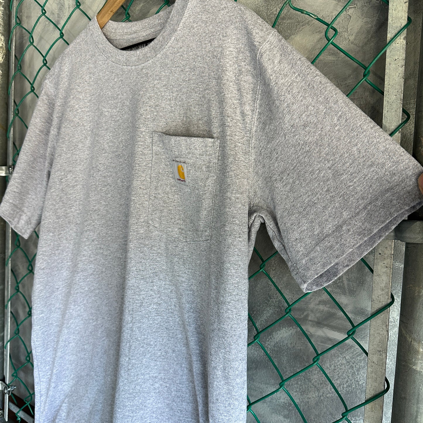 Camisa Carhartt De Hombre Talla M Color Gris Con Bolsillo Como Nueva